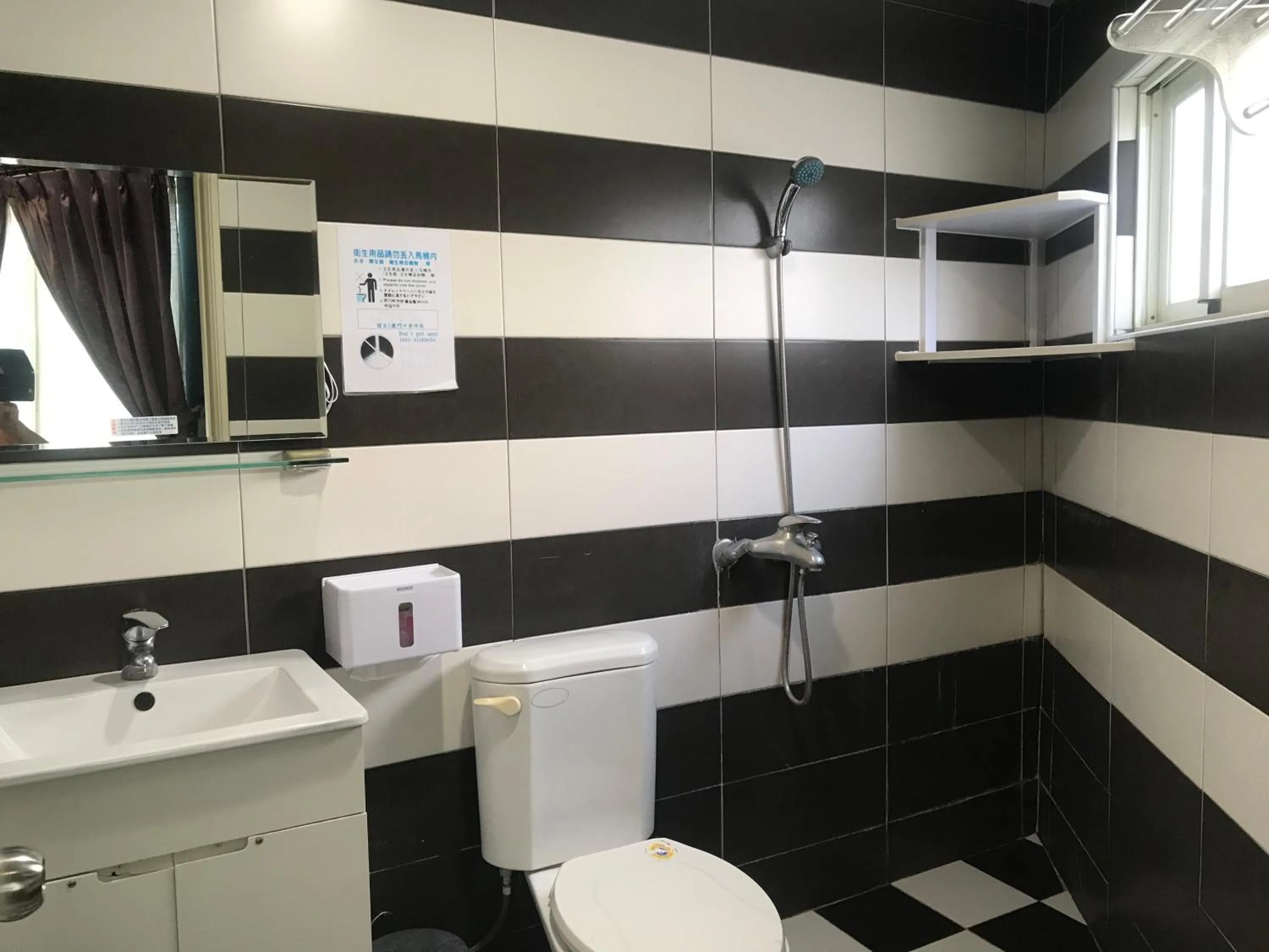 Seashell Bay 墾丁貝殼灣