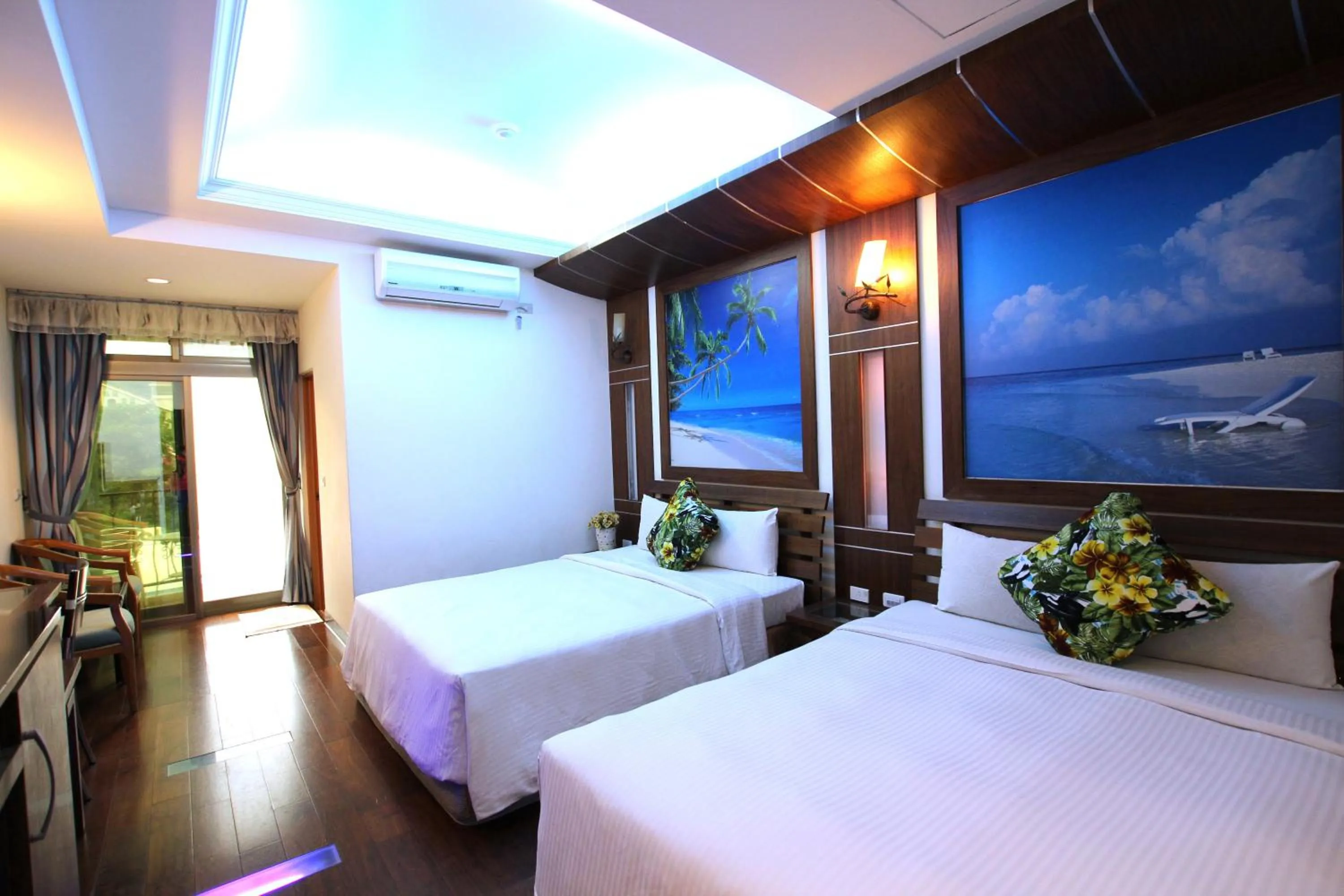 Photo of the whole room, Bed in Seashell Bay 墾丁貝殼灣
