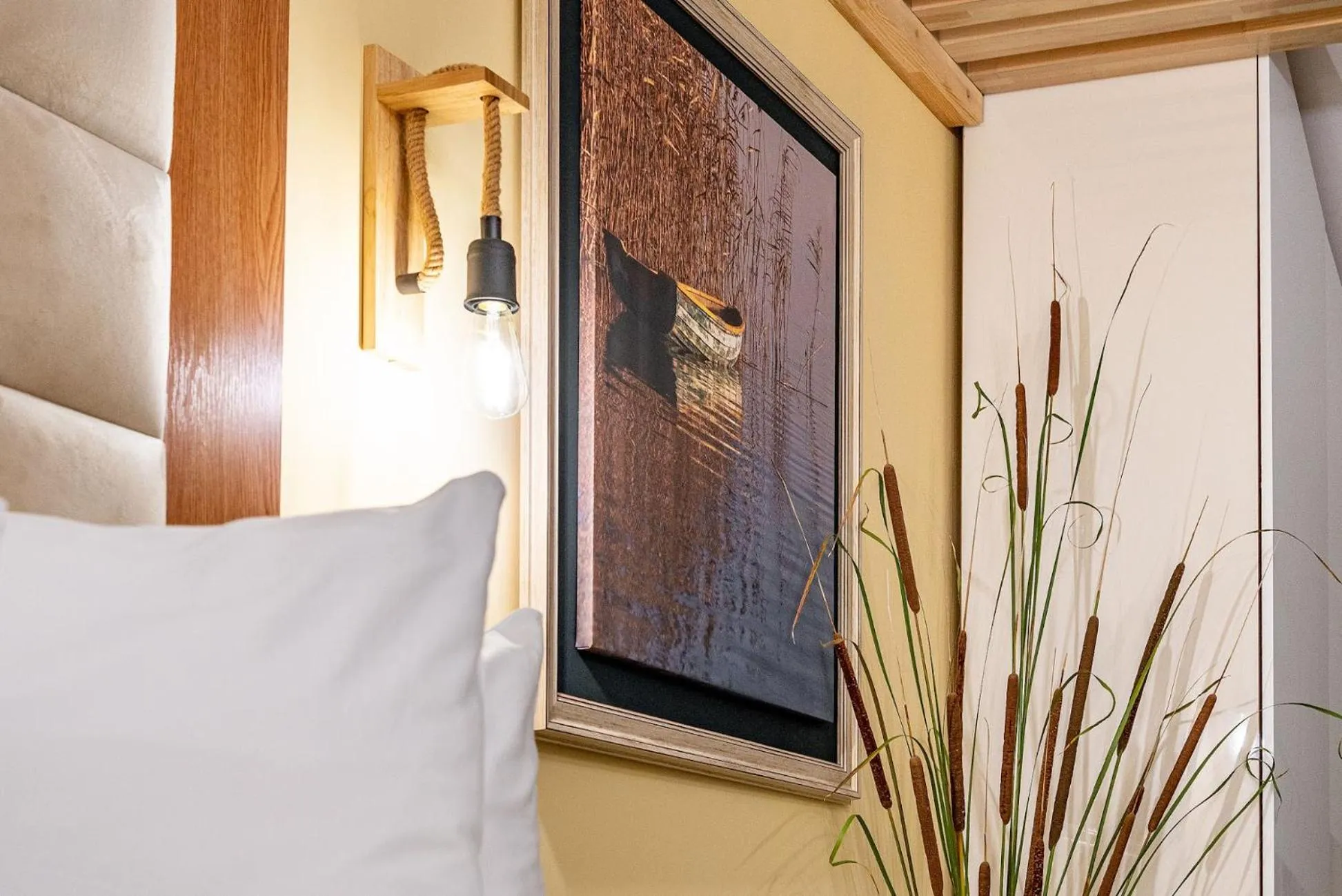 bunk bed, Bed in Razelm Luxury Resort