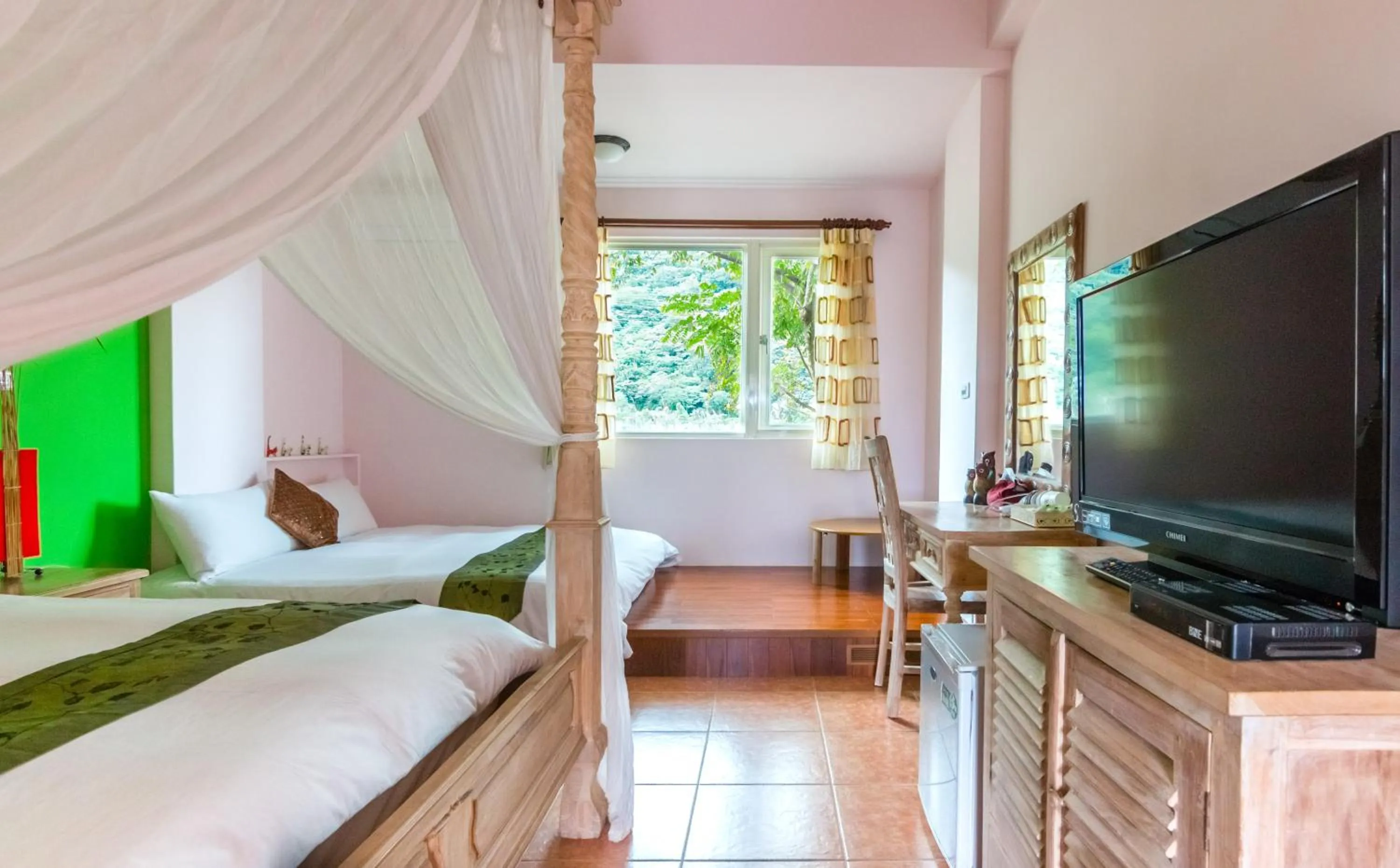 Photo of the whole room, Bed in Bali Lover