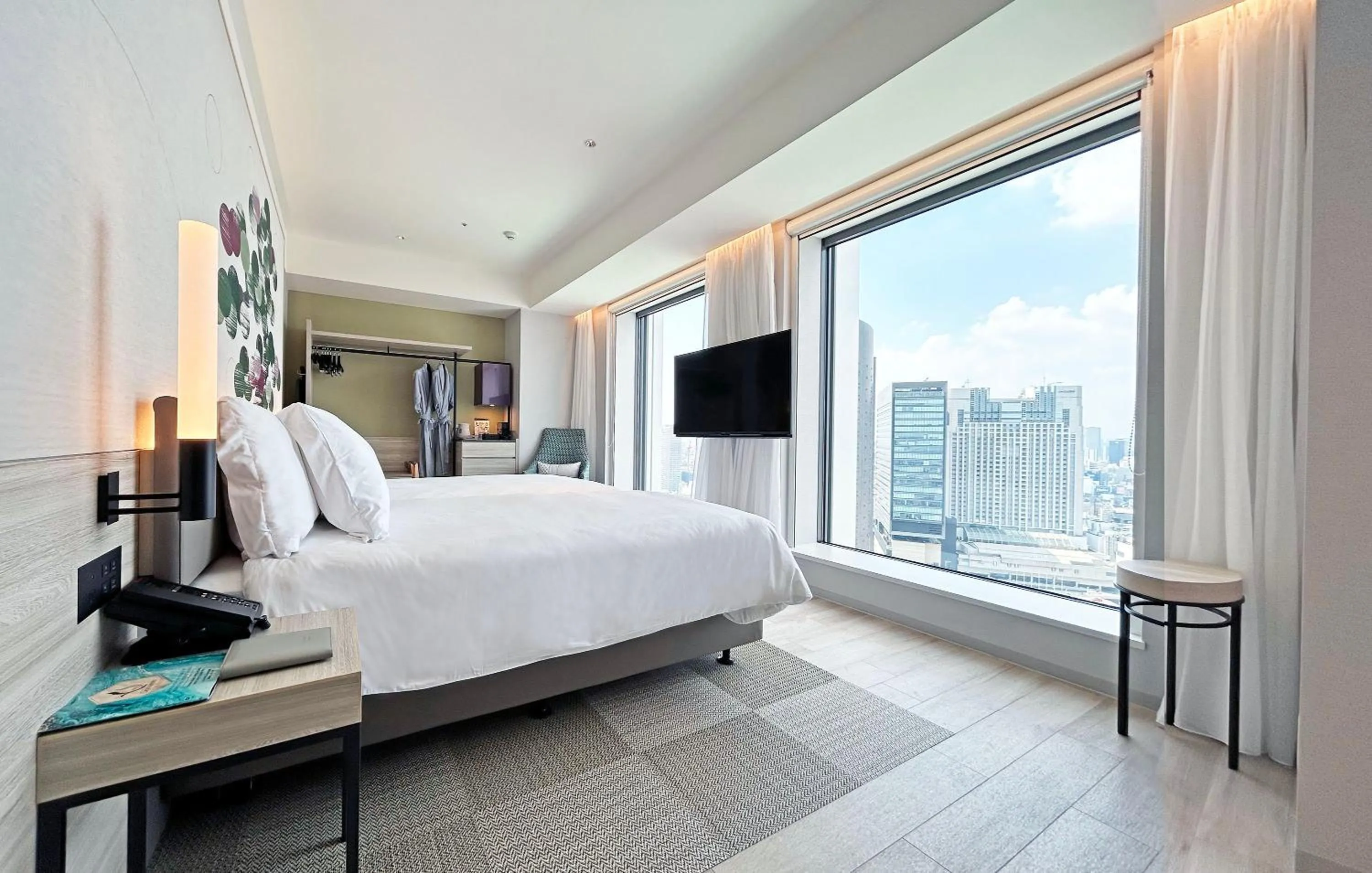 Photo of the whole room, Bed in Centara Grand Hotel Osaka