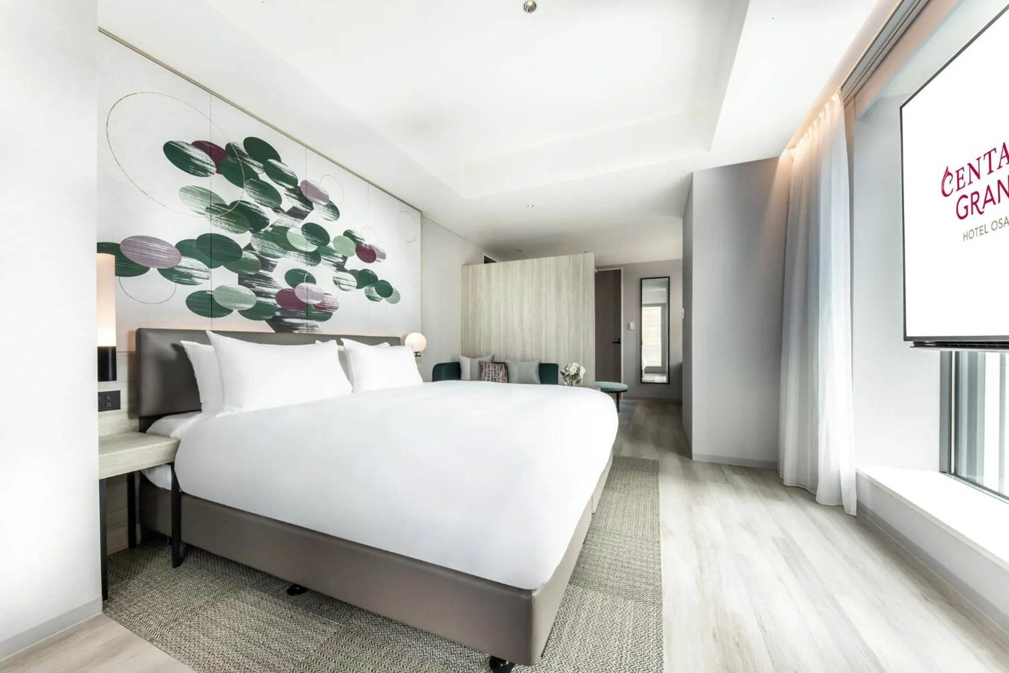 Photo of the whole room, Bed in Centara Grand Hotel Osaka