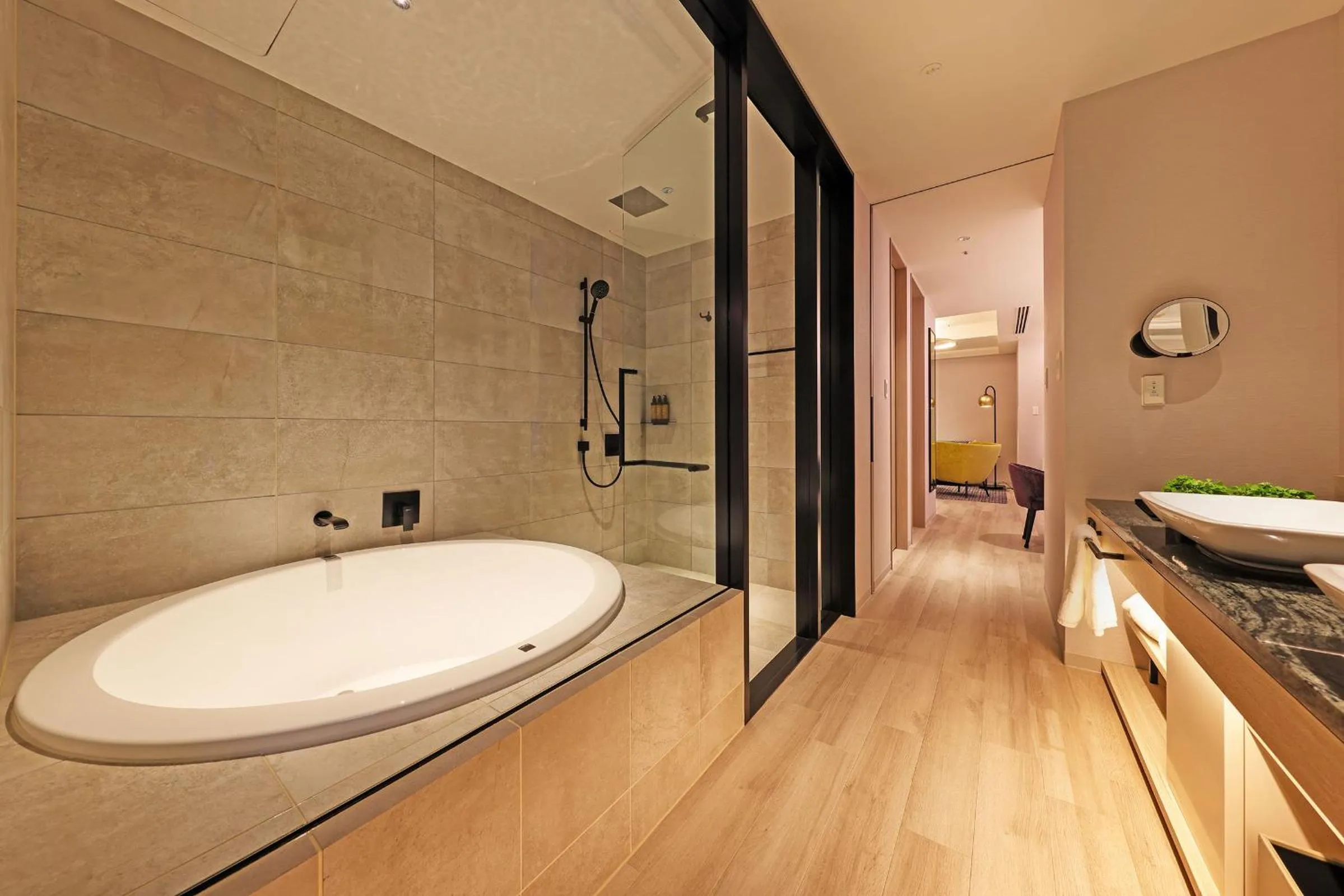 Photo of the whole room in Centara Grand Hotel Osaka