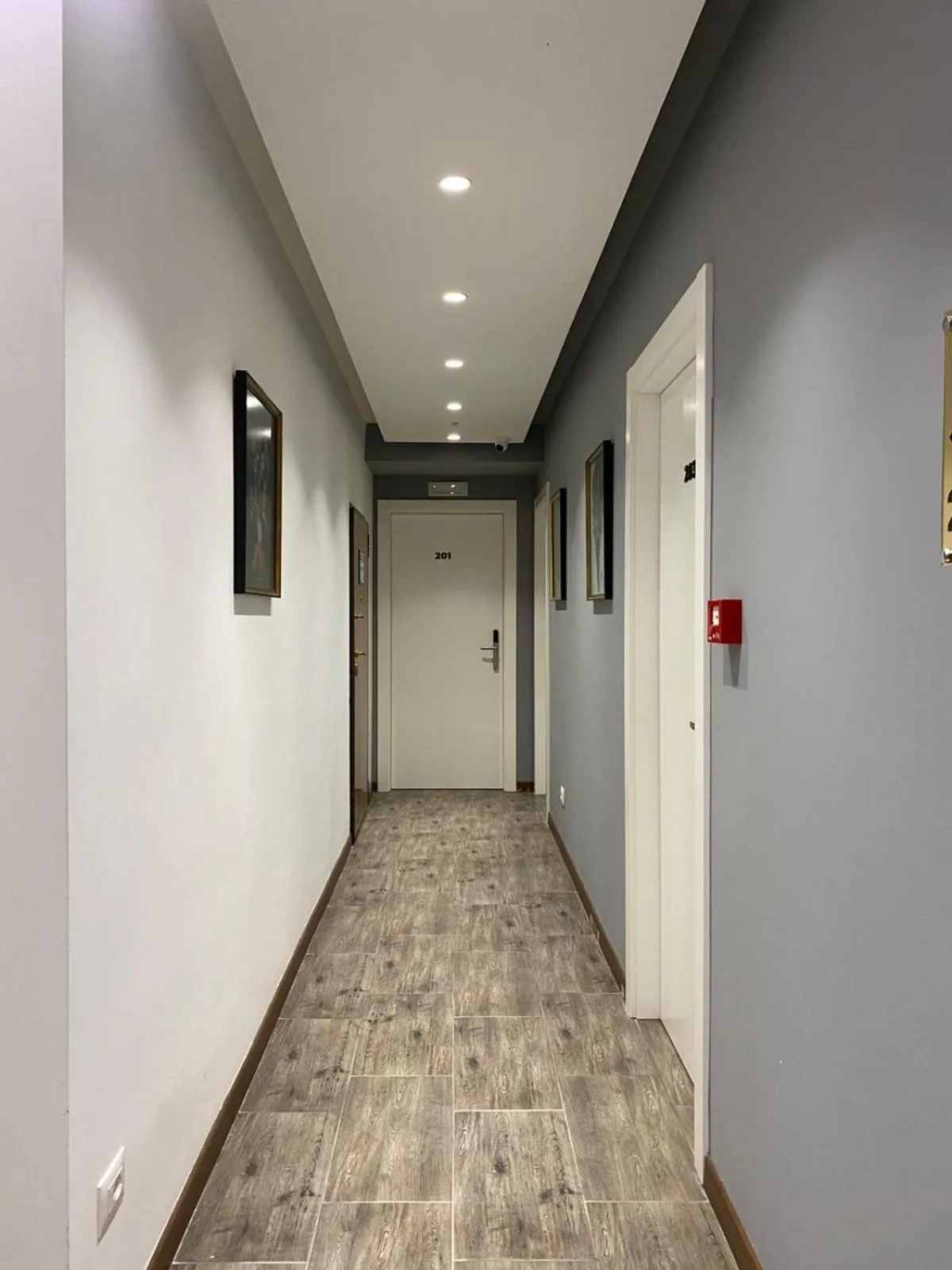 Property building in Peaky Hotel