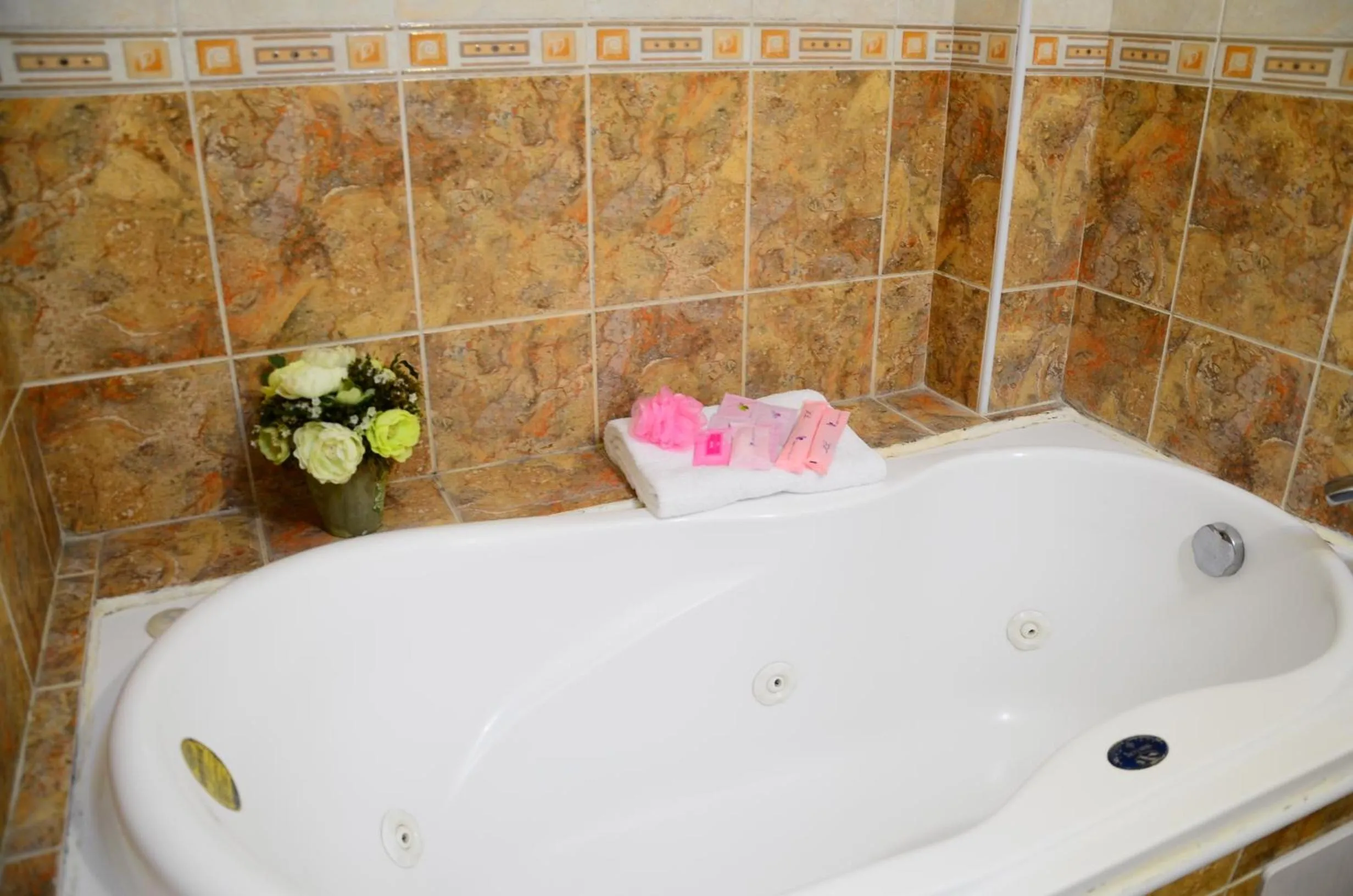 Bath in East of Love Homestay