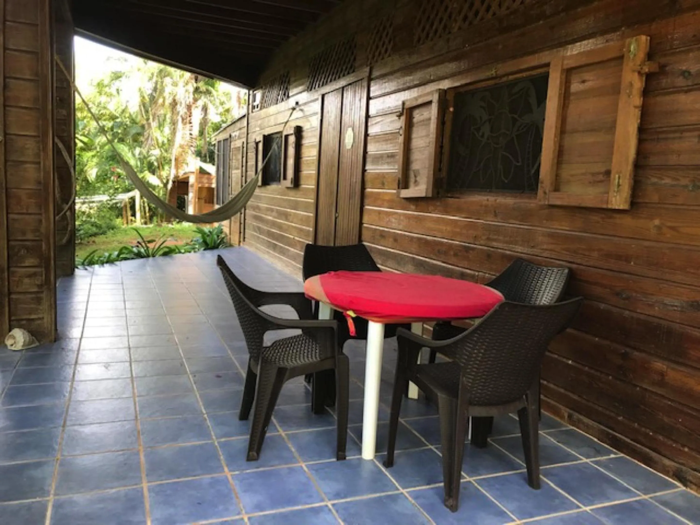 Patio in Roatan Bed & Breakfast Apartments