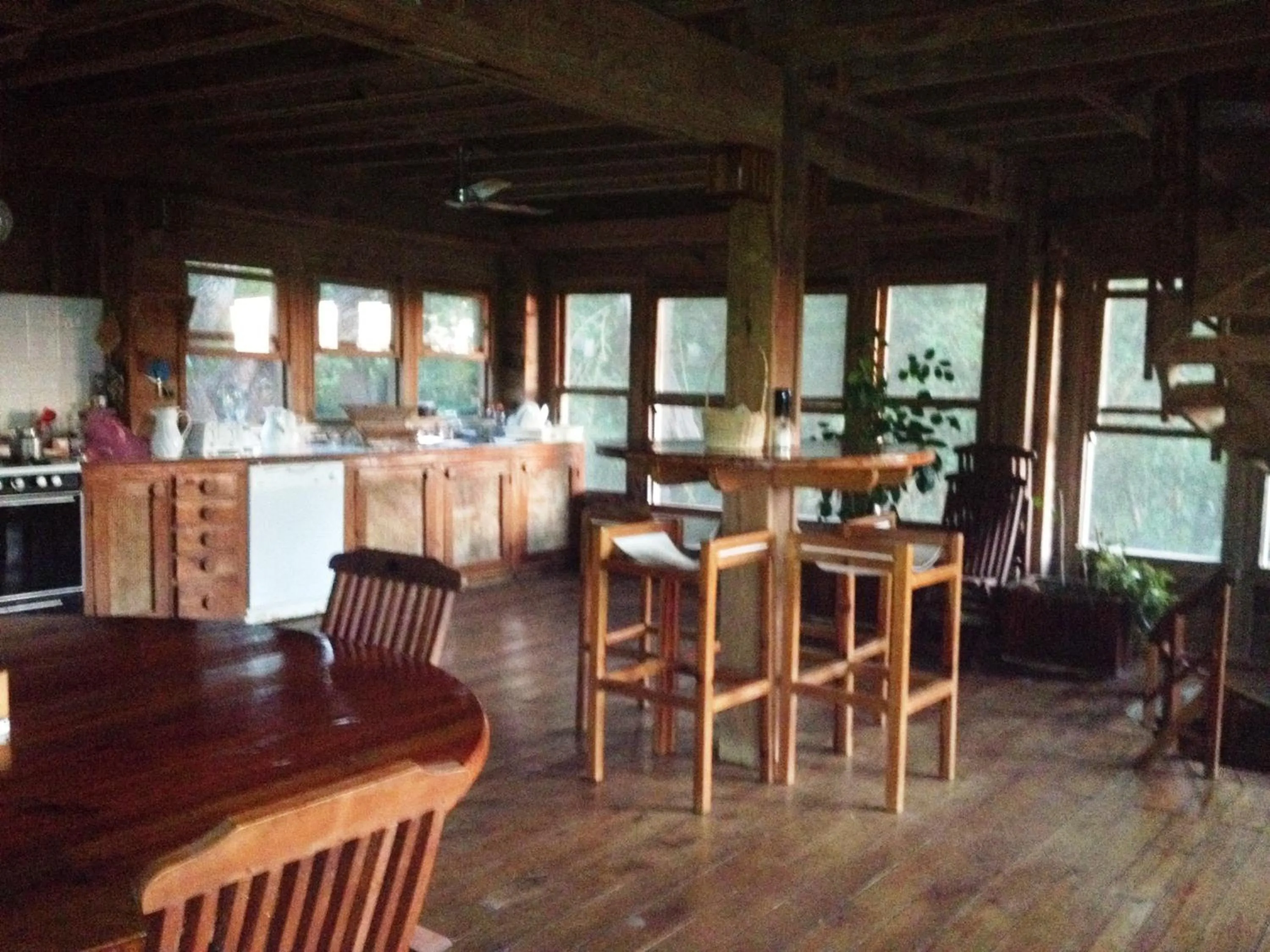 Dining area in Roatan Bed & Breakfast Apartments