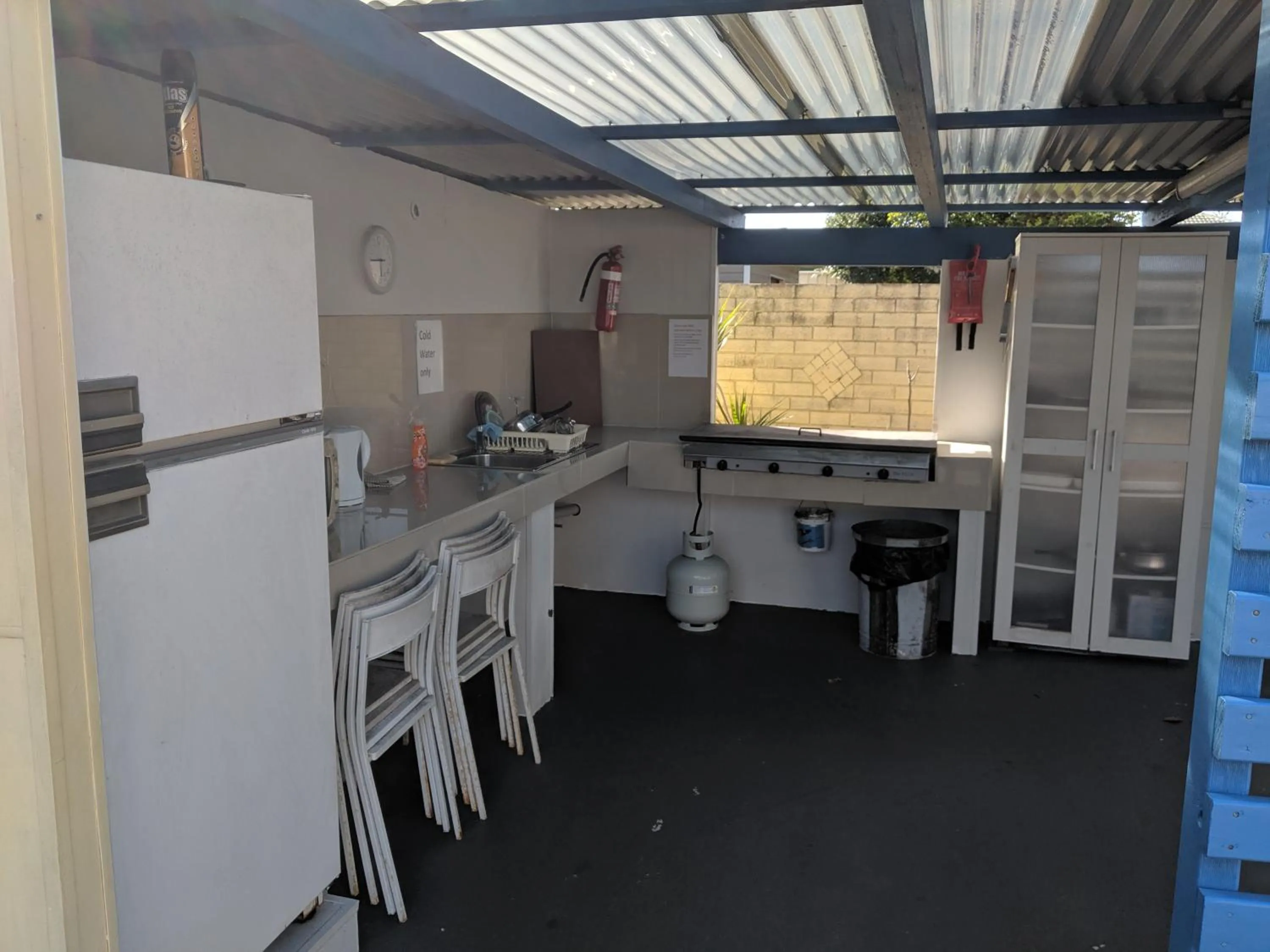 BBQ facilities in Harrington Village Motel