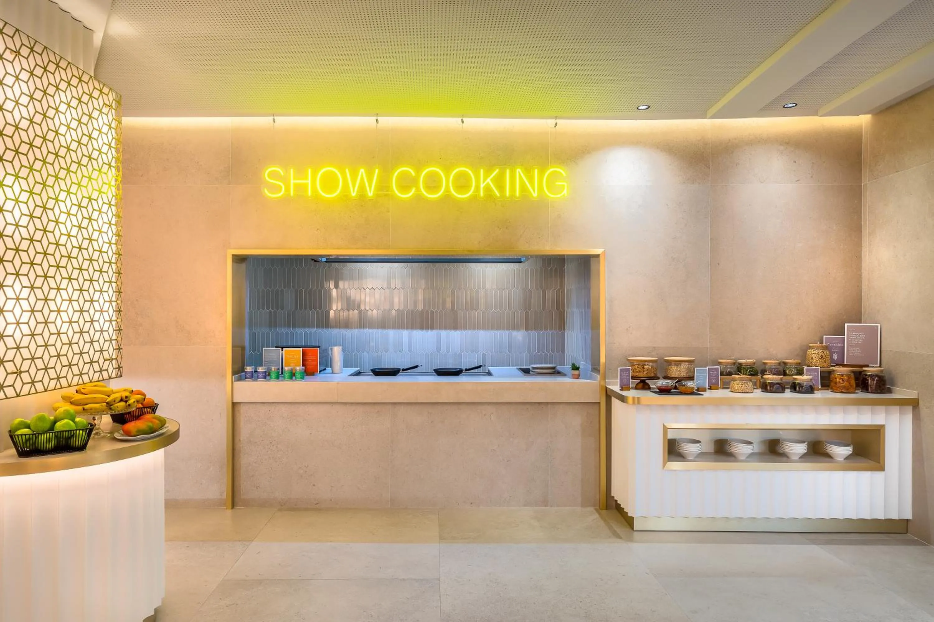 Breakfast in Barceló Carmen Granada