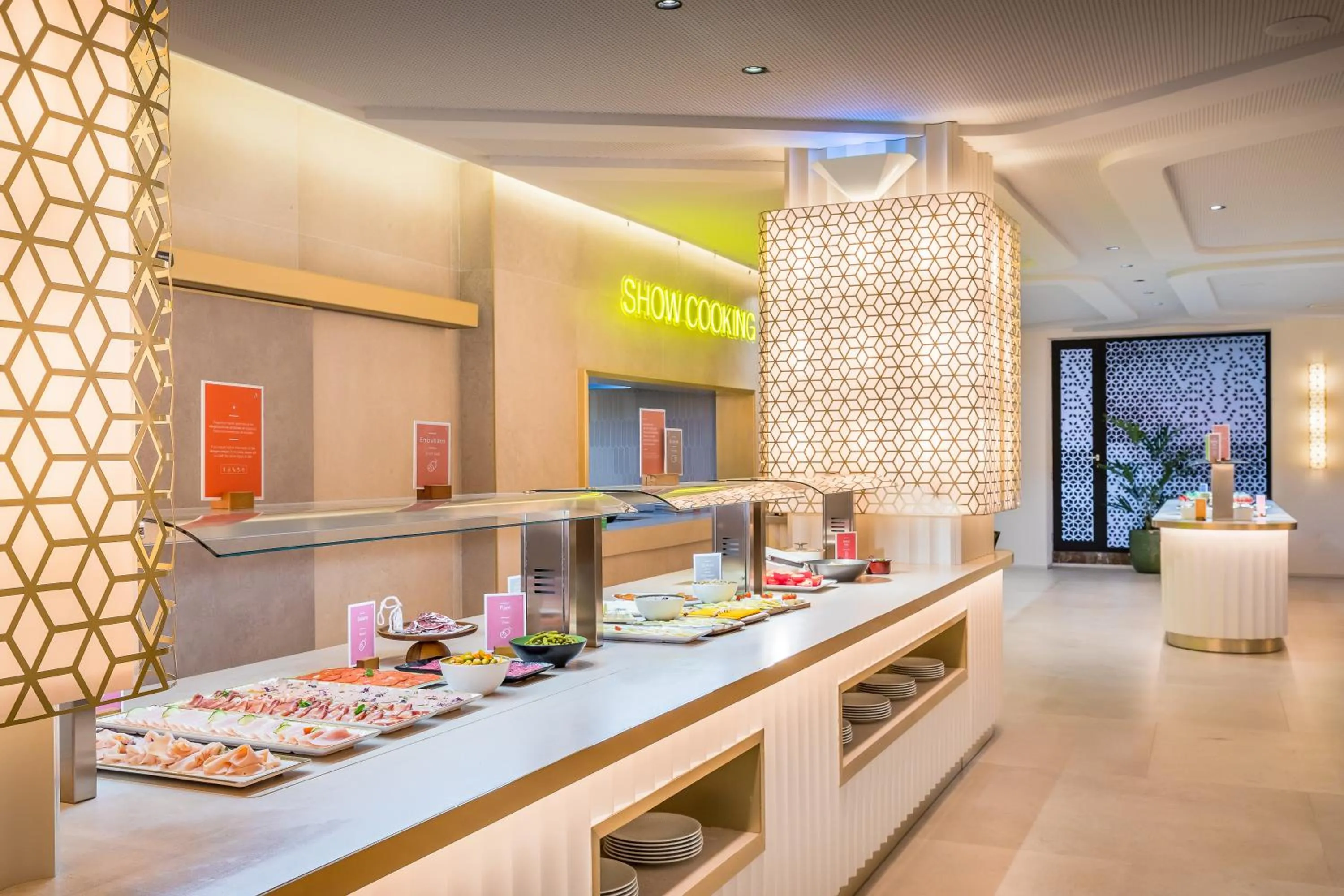 Breakfast in Barceló Carmen Granada