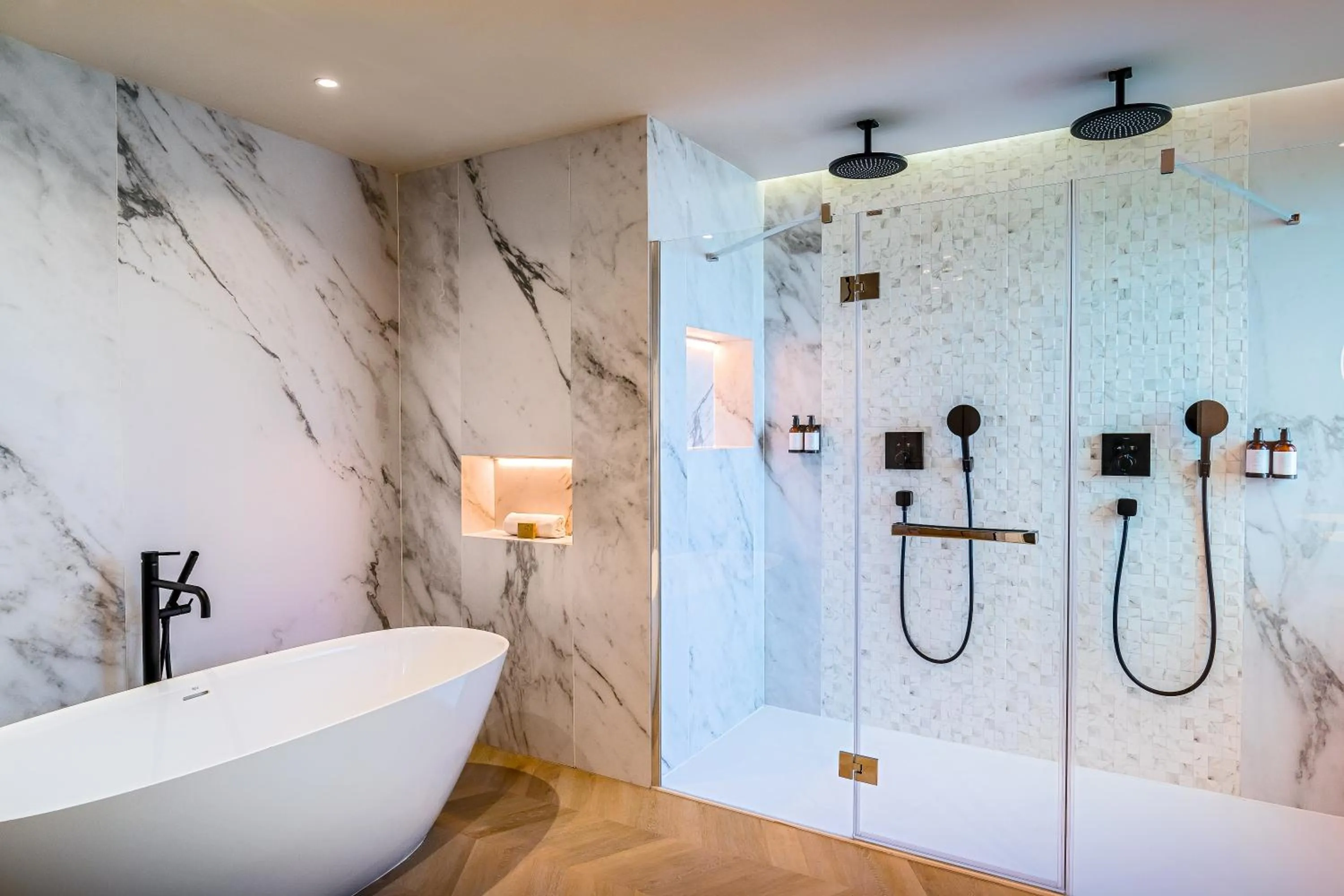 Shower in Barceló Carmen Granada