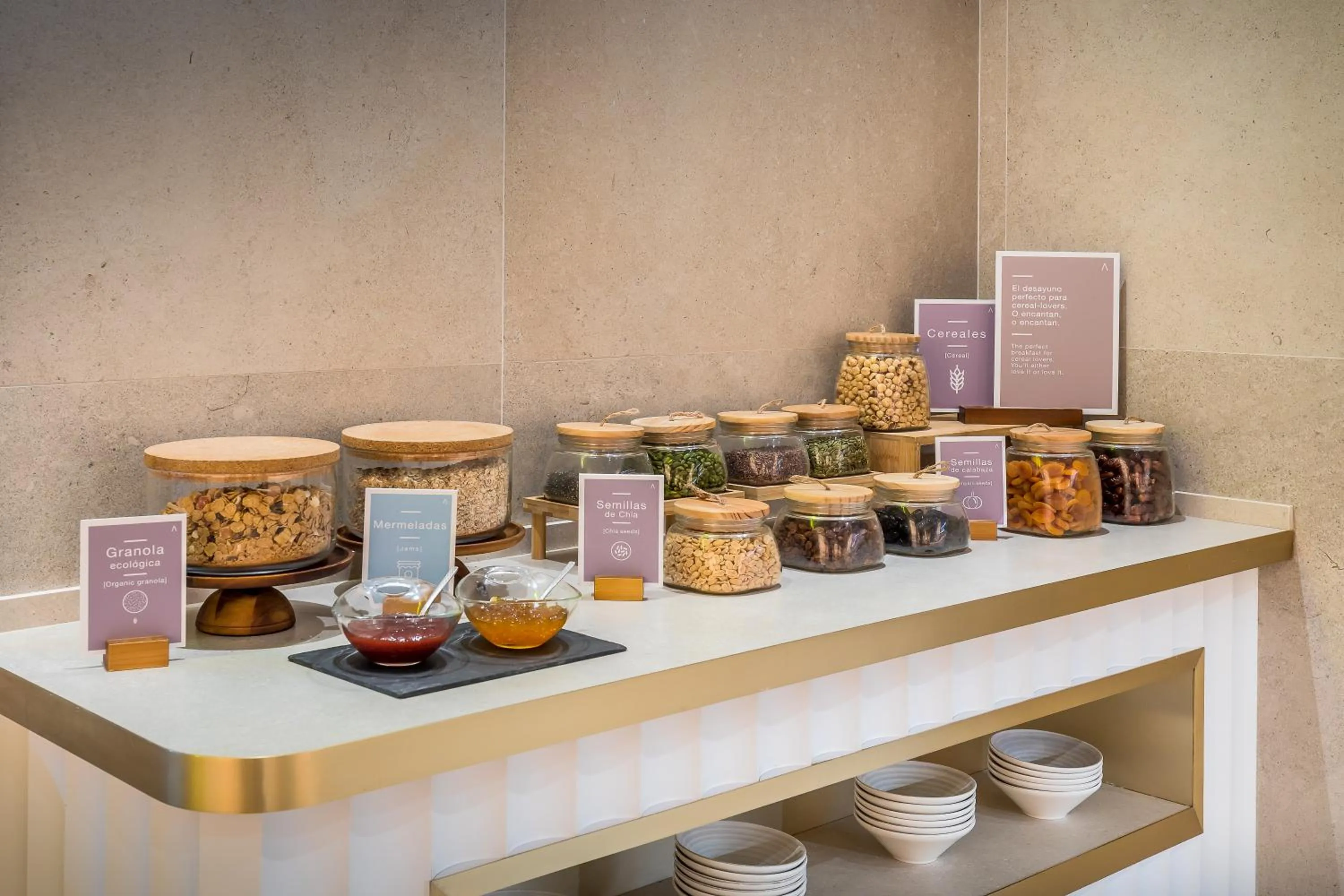 Breakfast in Barceló Carmen Granada