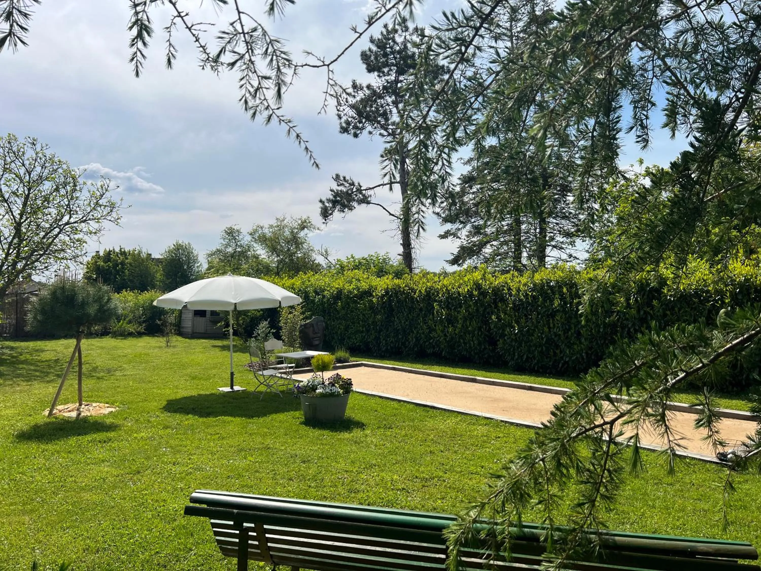 Garden in GSand Le Clos du May