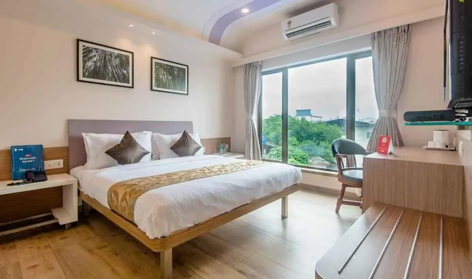 Shower in seasons hotel