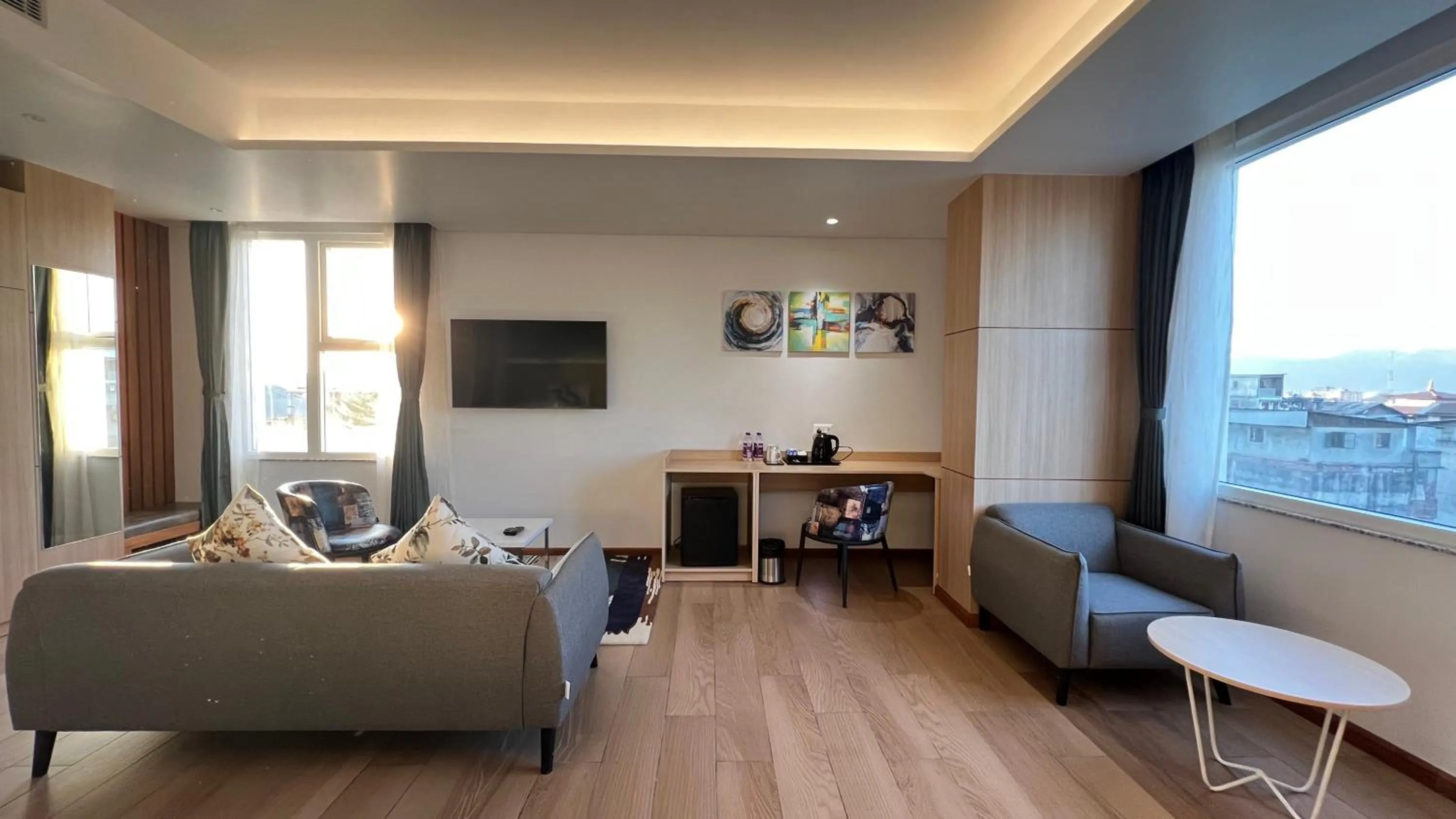 TV and multimedia in Aurora Boutique Hotel Imphal