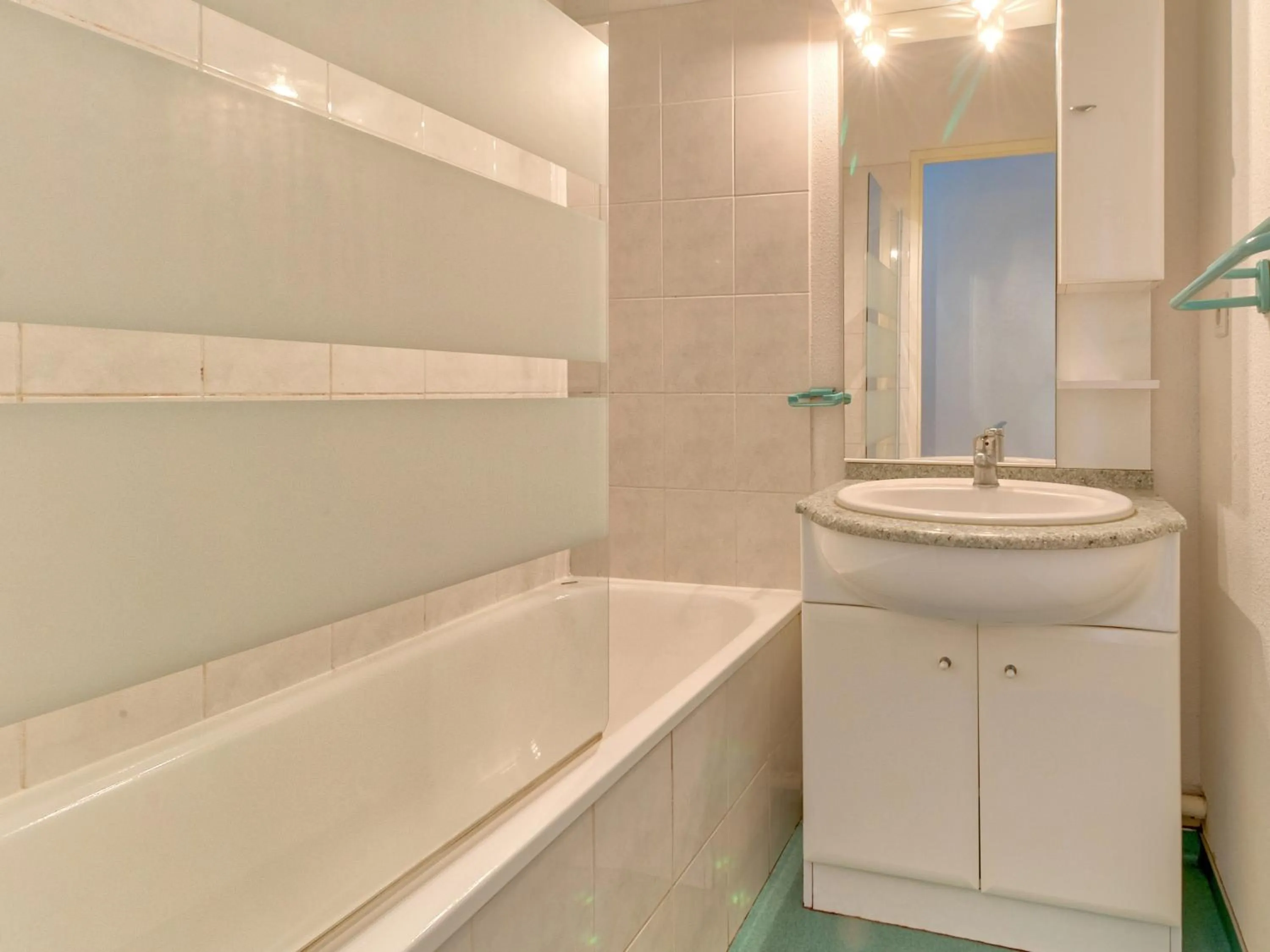 Bathroom in Vacancéole - Les Balcons du Soleil