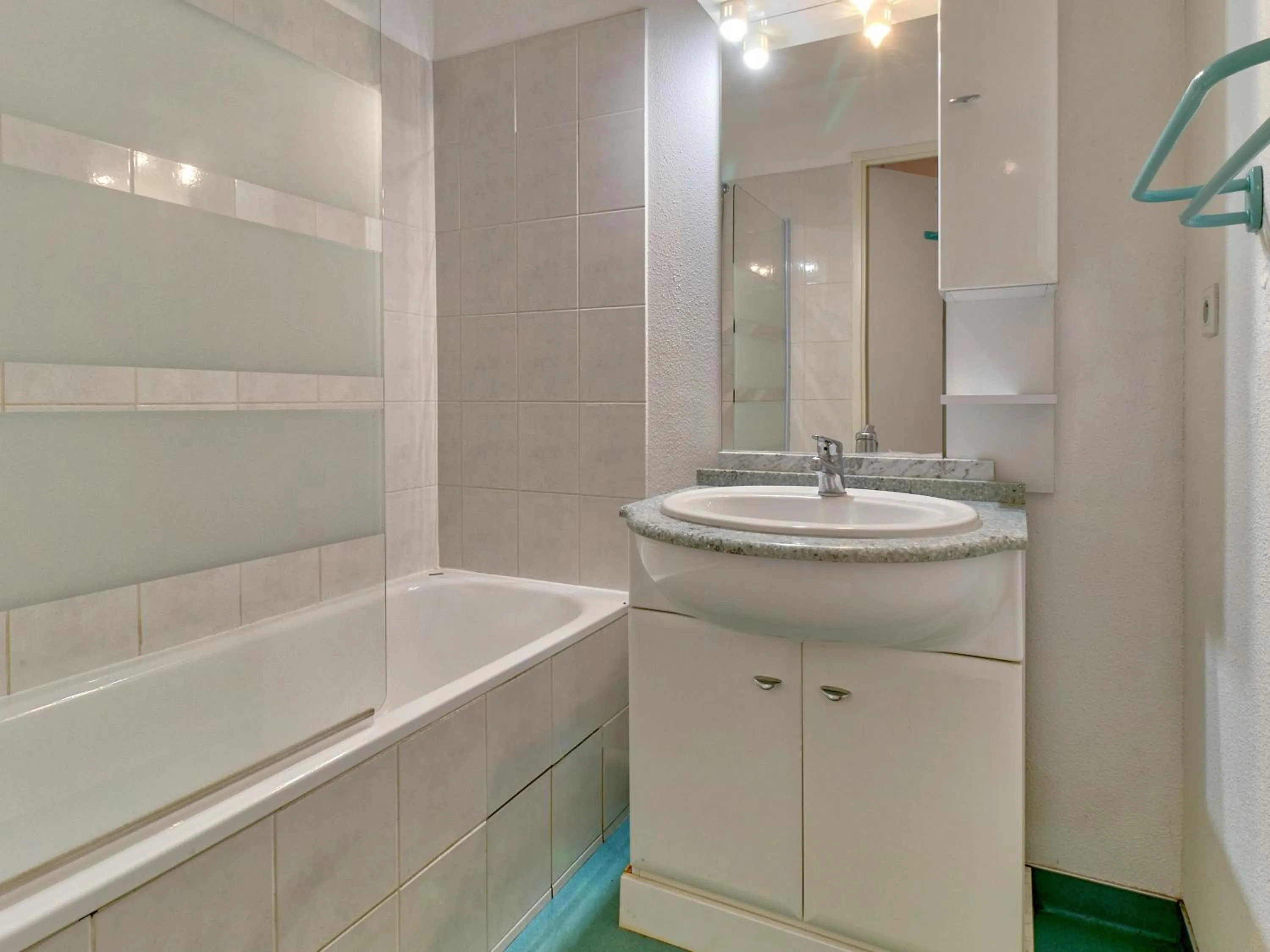 Bathroom in Vacancéole - Les Balcons du Soleil