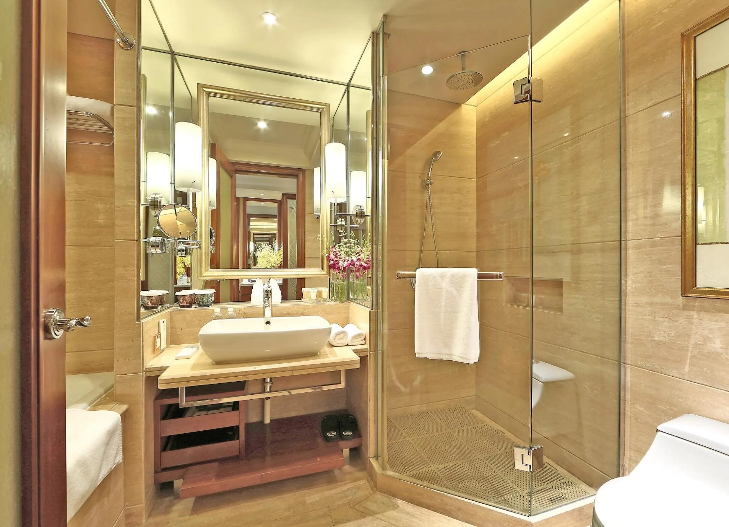 Shanghai Dongjiao State Guest Hotel