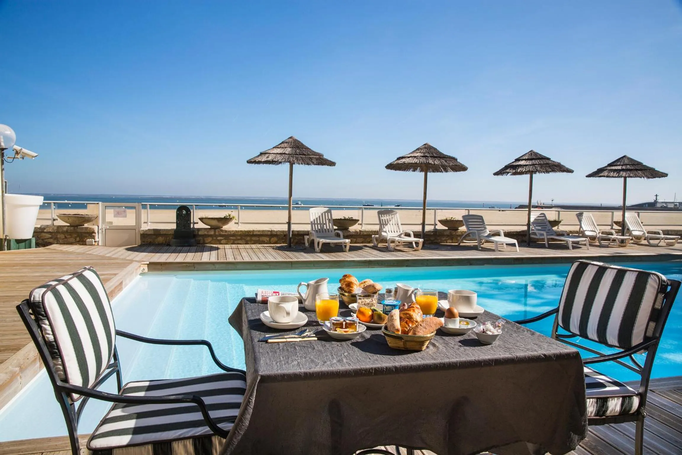Balcony/Terrace in Arc Hôtel Sur Mer