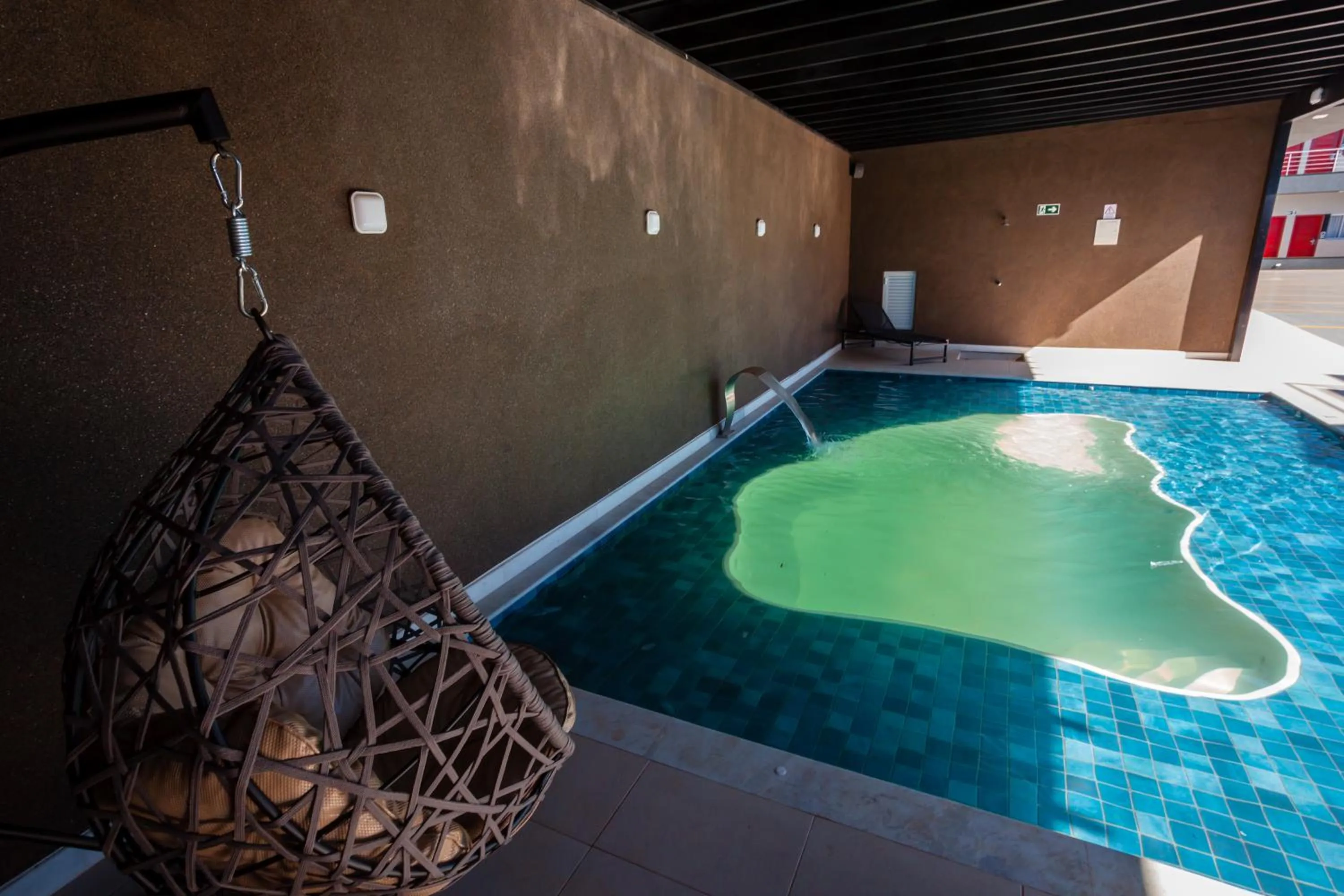Swimming pool in Sophita Business Hotel