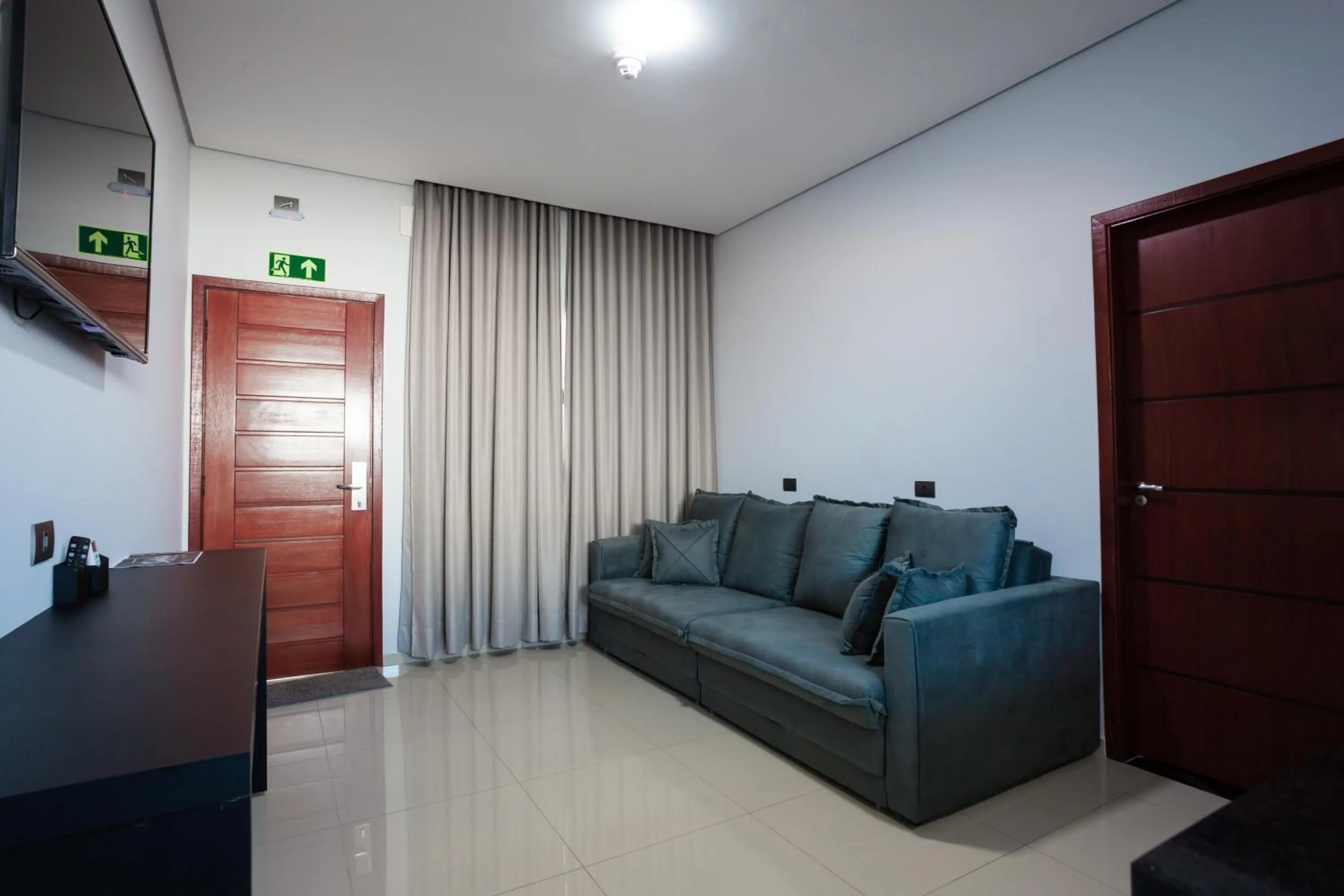 Living room in Sophita Business Hotel