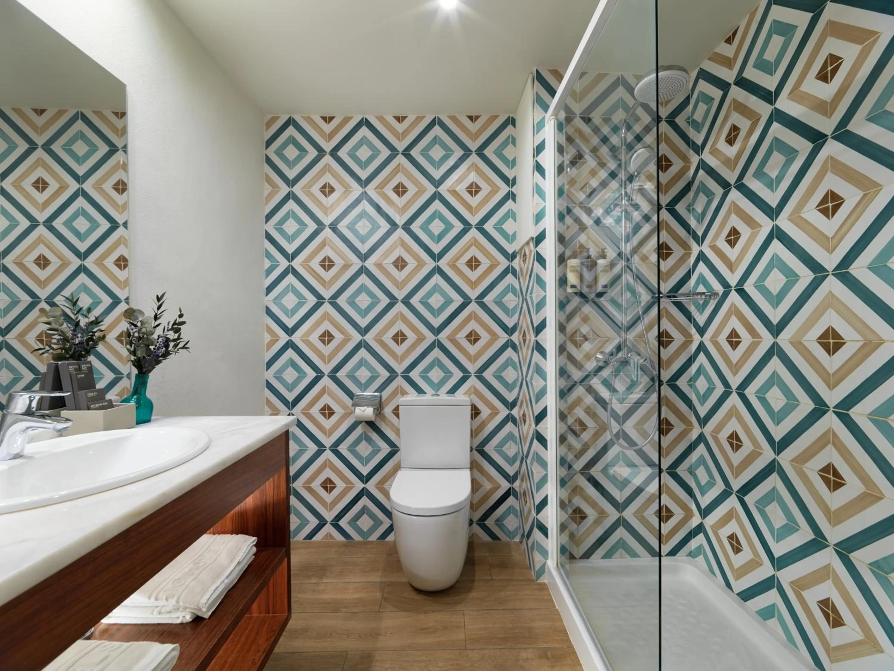 Bathroom in H10 Vintage Salou - Adults Only