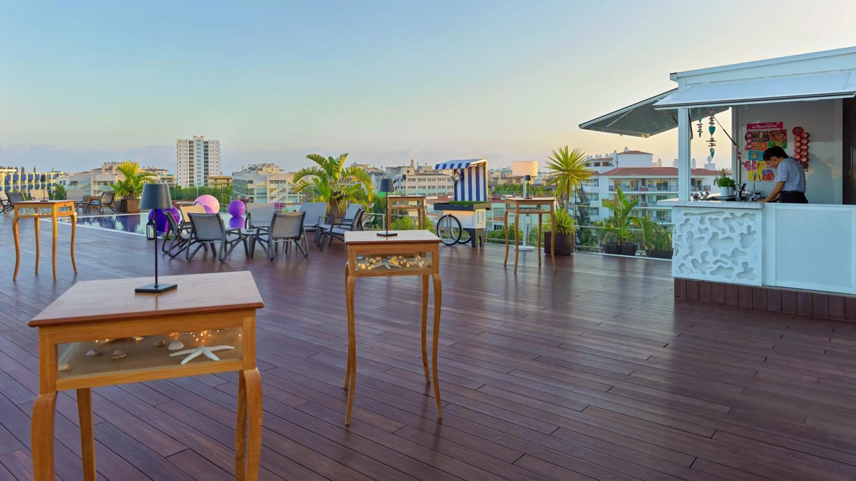 Property building in H10 Vintage Salou - Adults Only