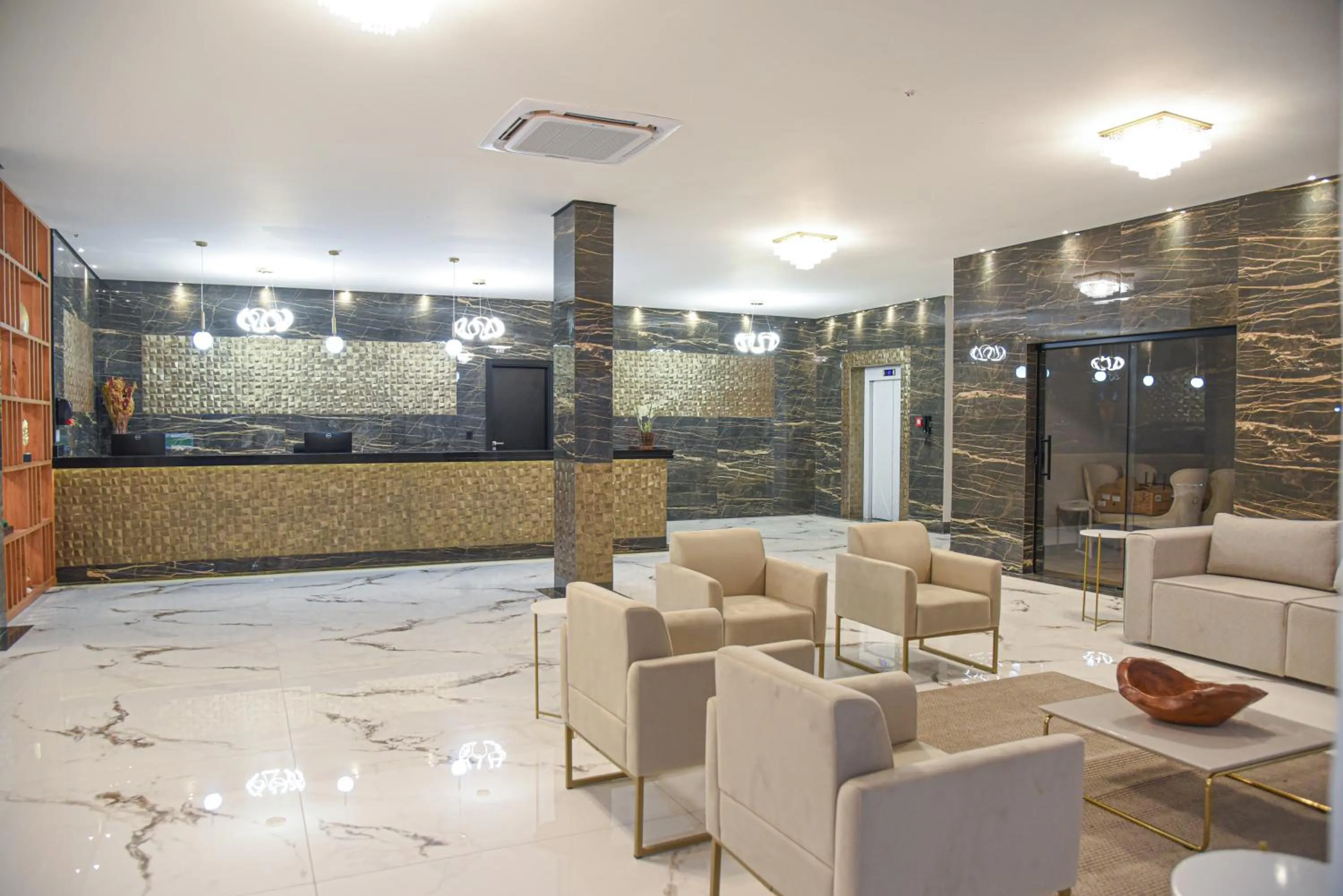 Hotel Titanic Penedo