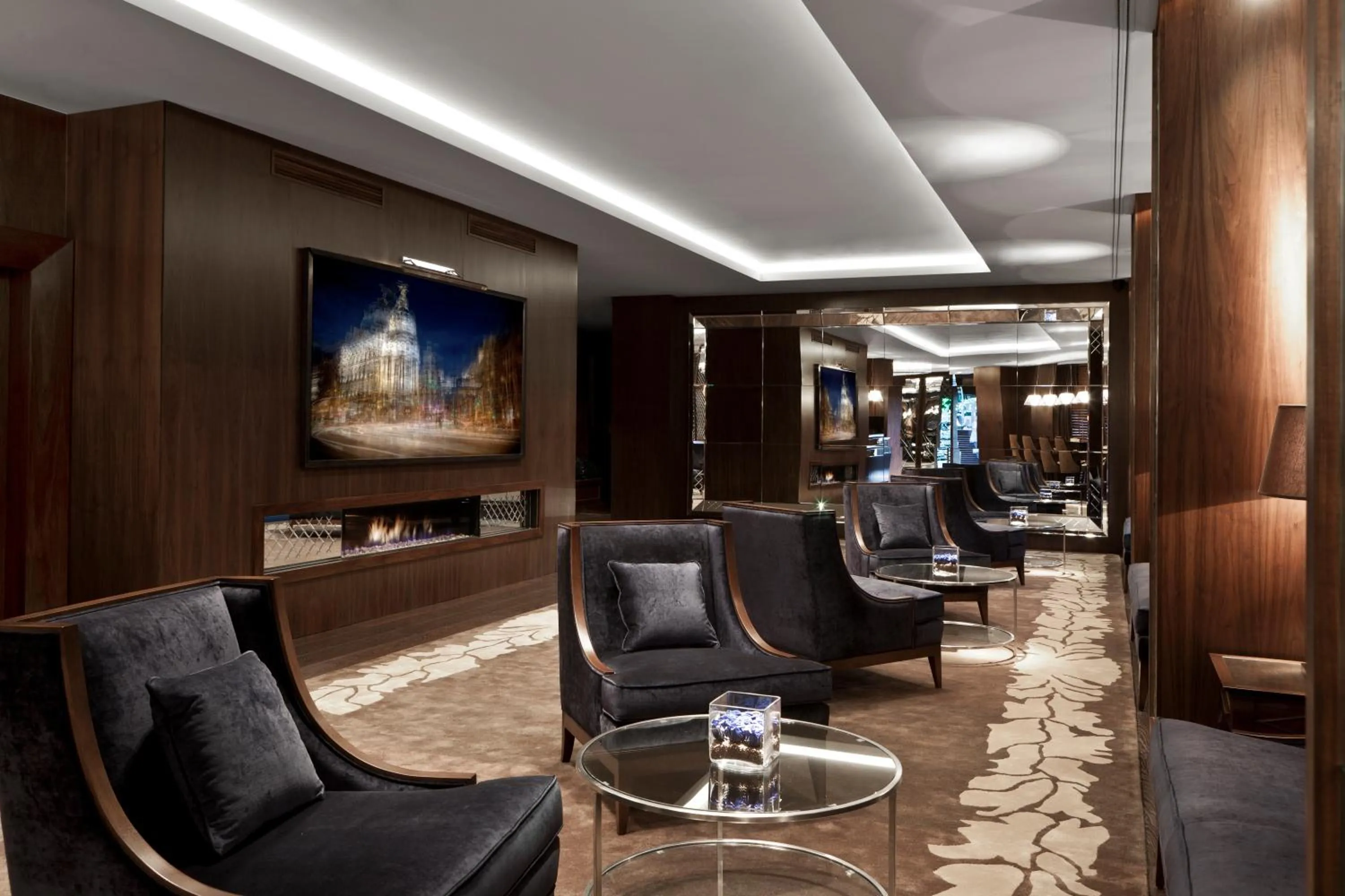 Lounge or bar in Claridge Madrid