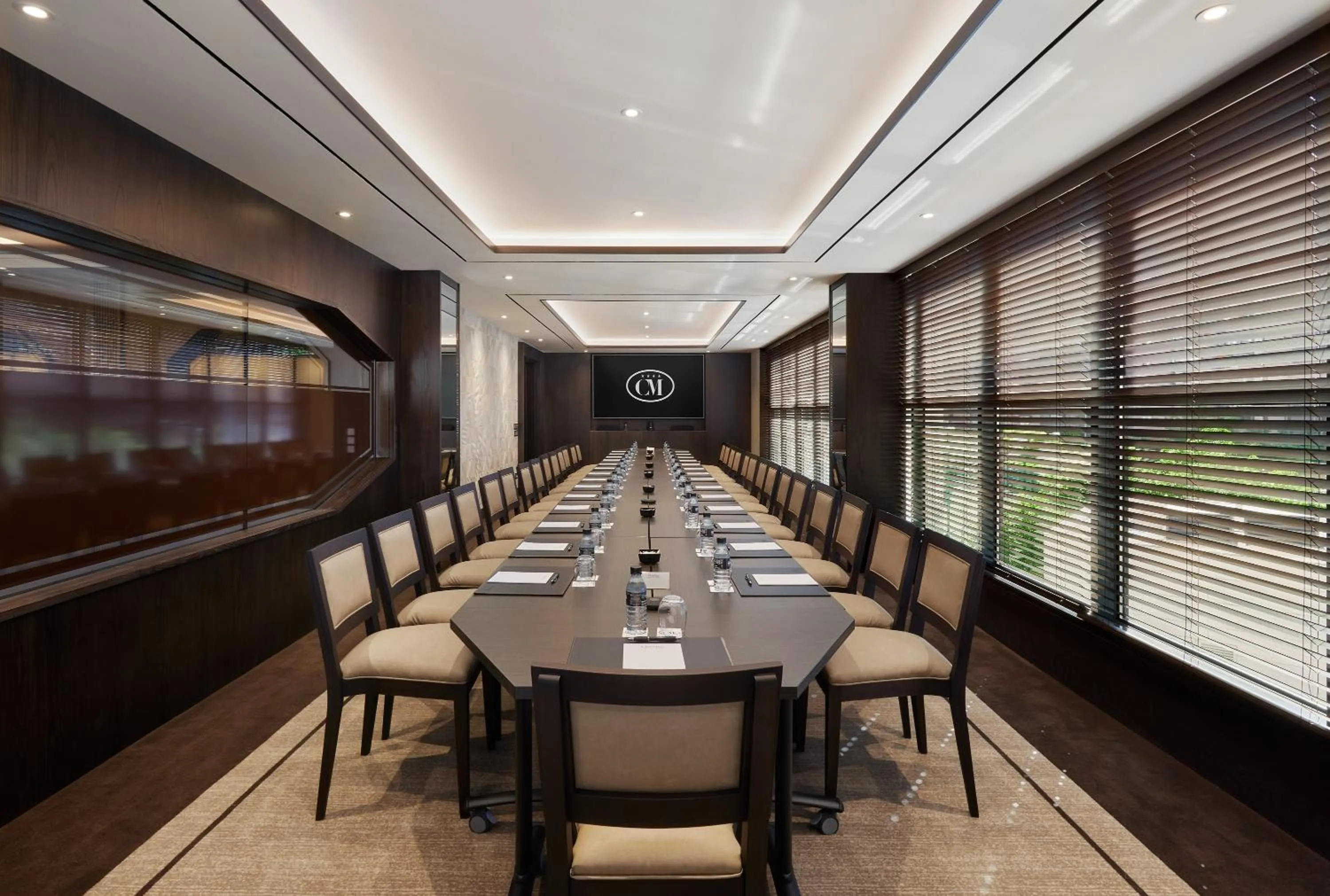 Meeting/conference room in Claridge Madrid