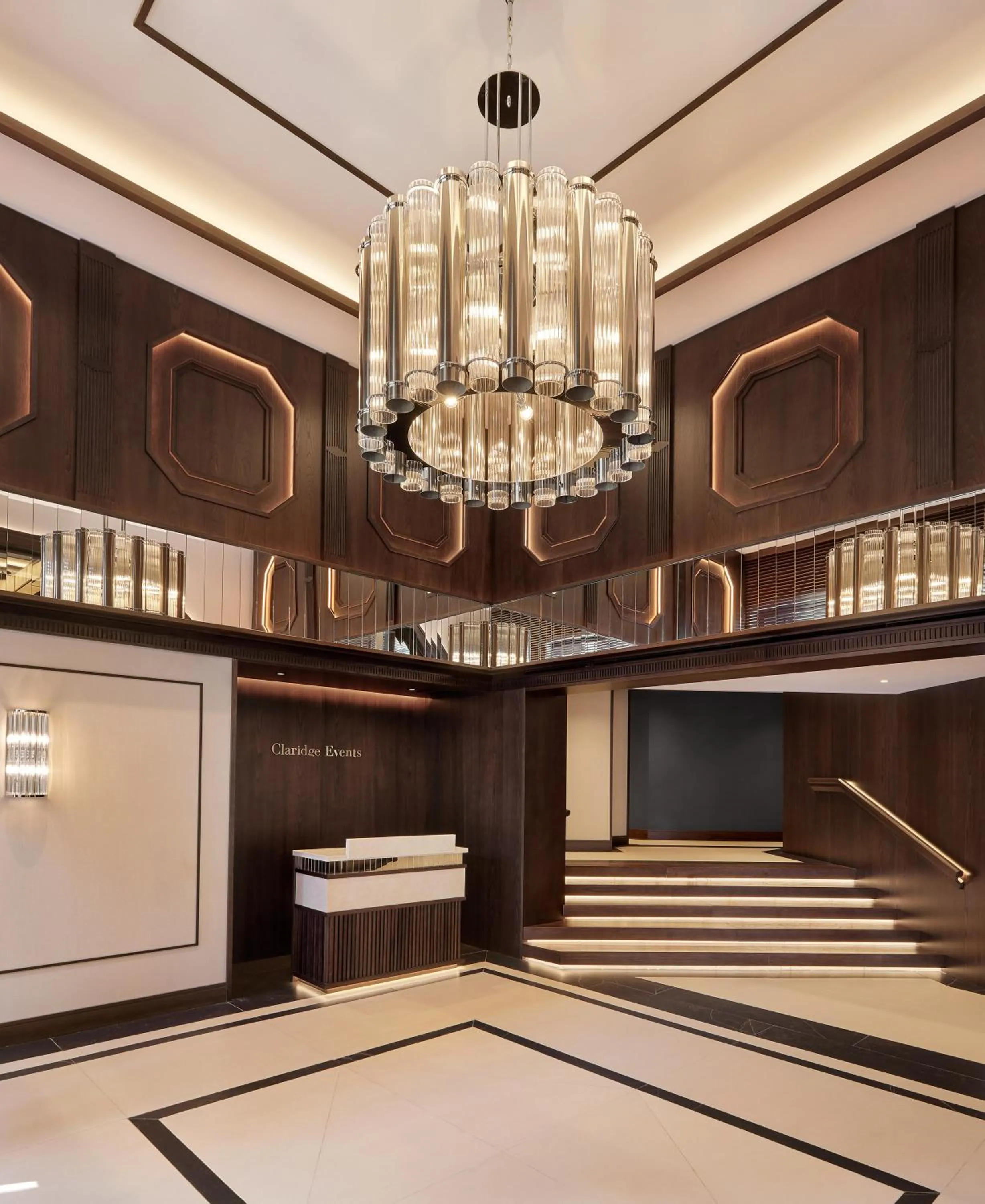 Seating area in Claridge Madrid