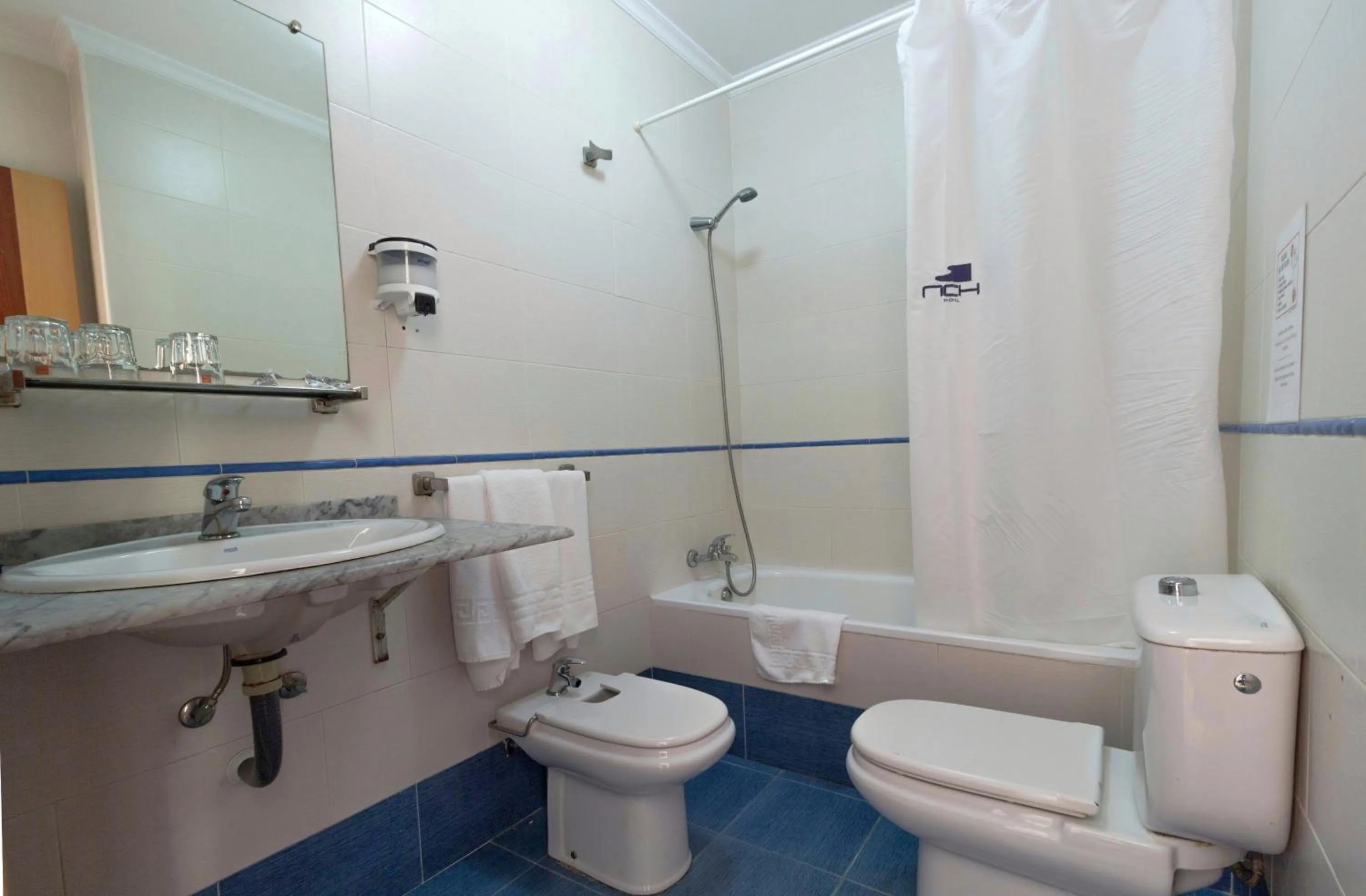 Bathroom in Nch Hotel Torremolinos