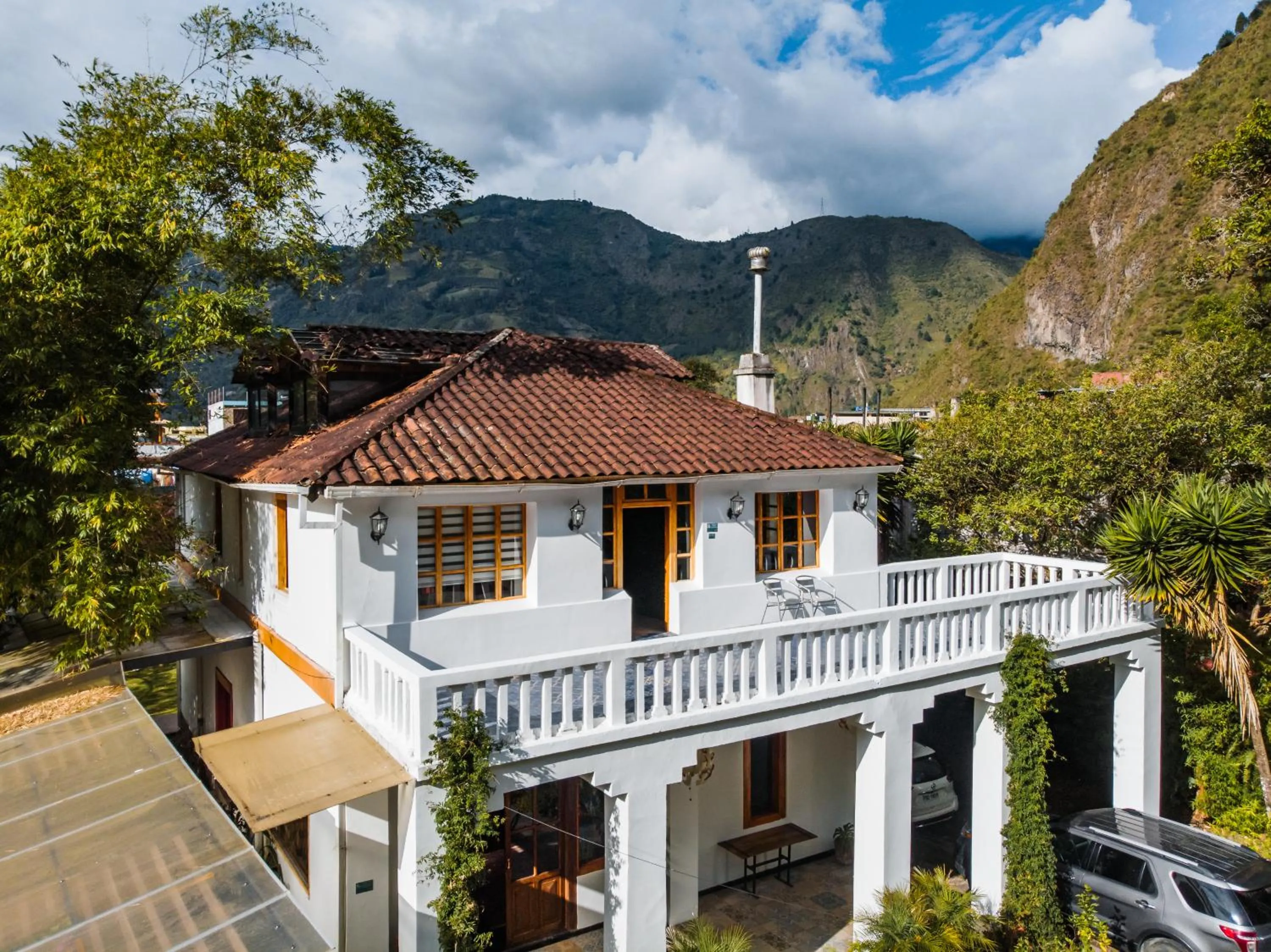 Property building in 593 Hotel Boutique Baños