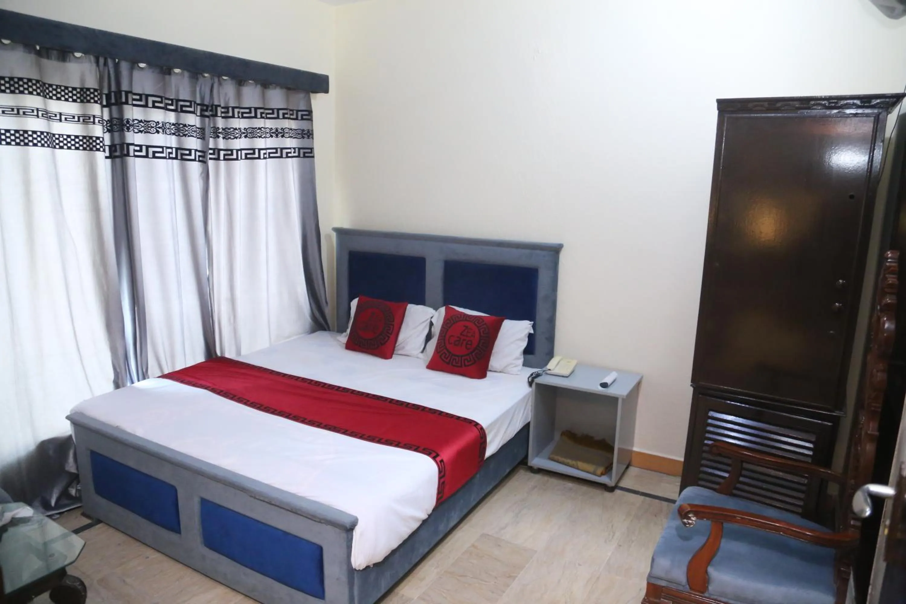 Bed in Hotel Zea Care Johar Town Lahore