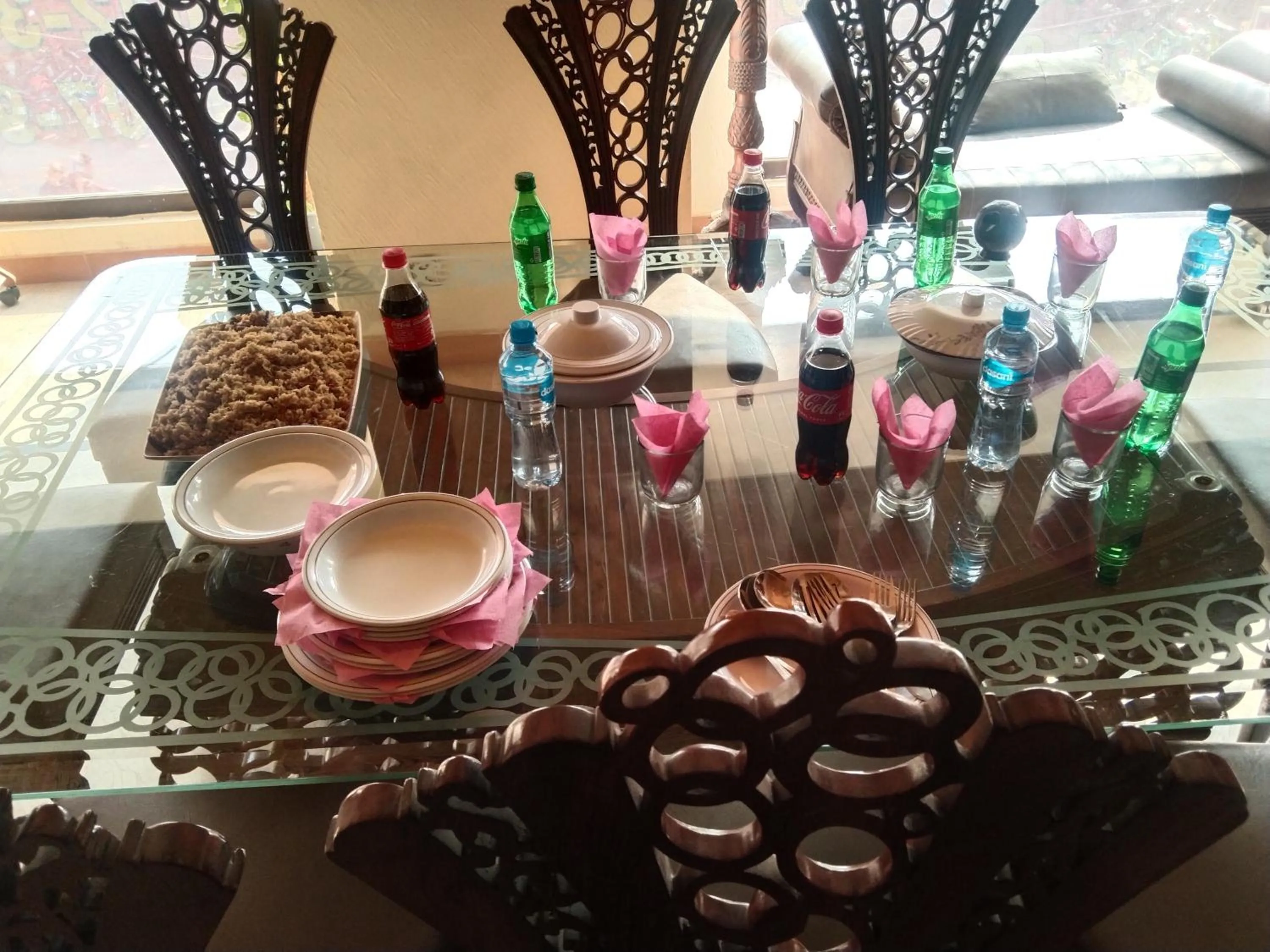 Food and drinks in Hotel Zea Care Johar Town Lahore