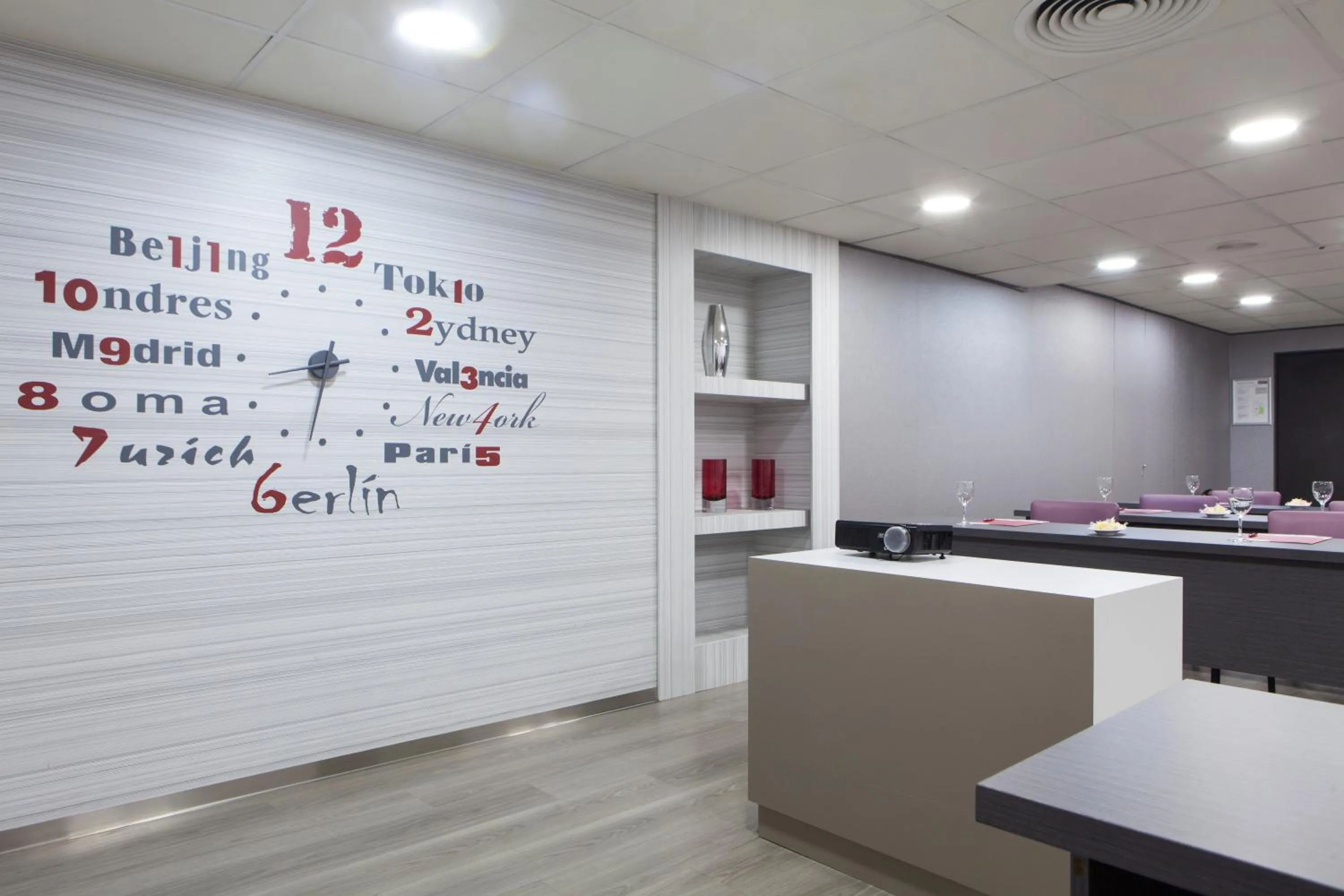 Business facilities in Hotel Dimar