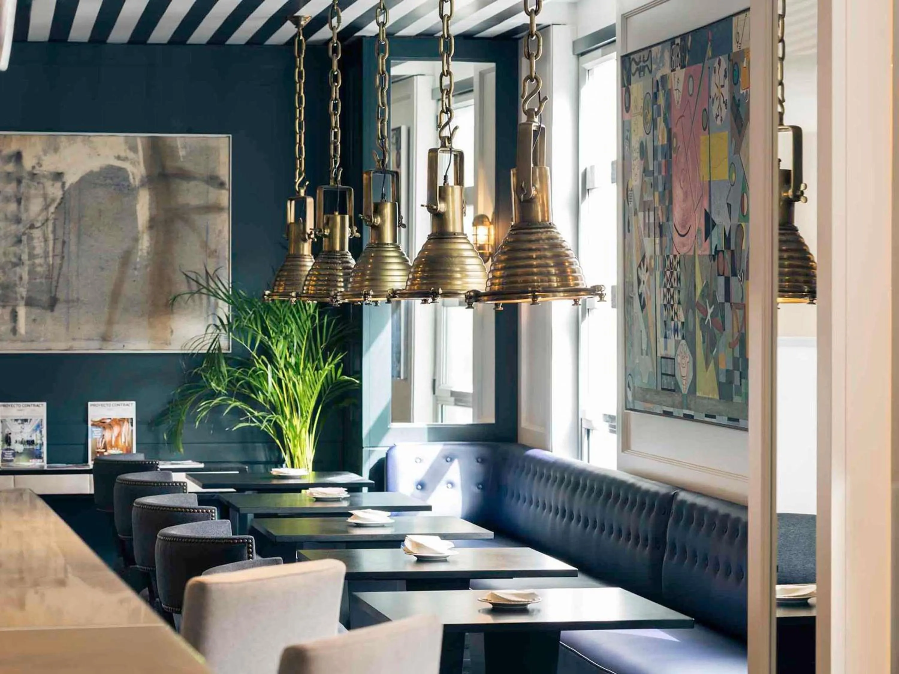 Meeting/conference room in Hotel Mercure Jardines de Albia