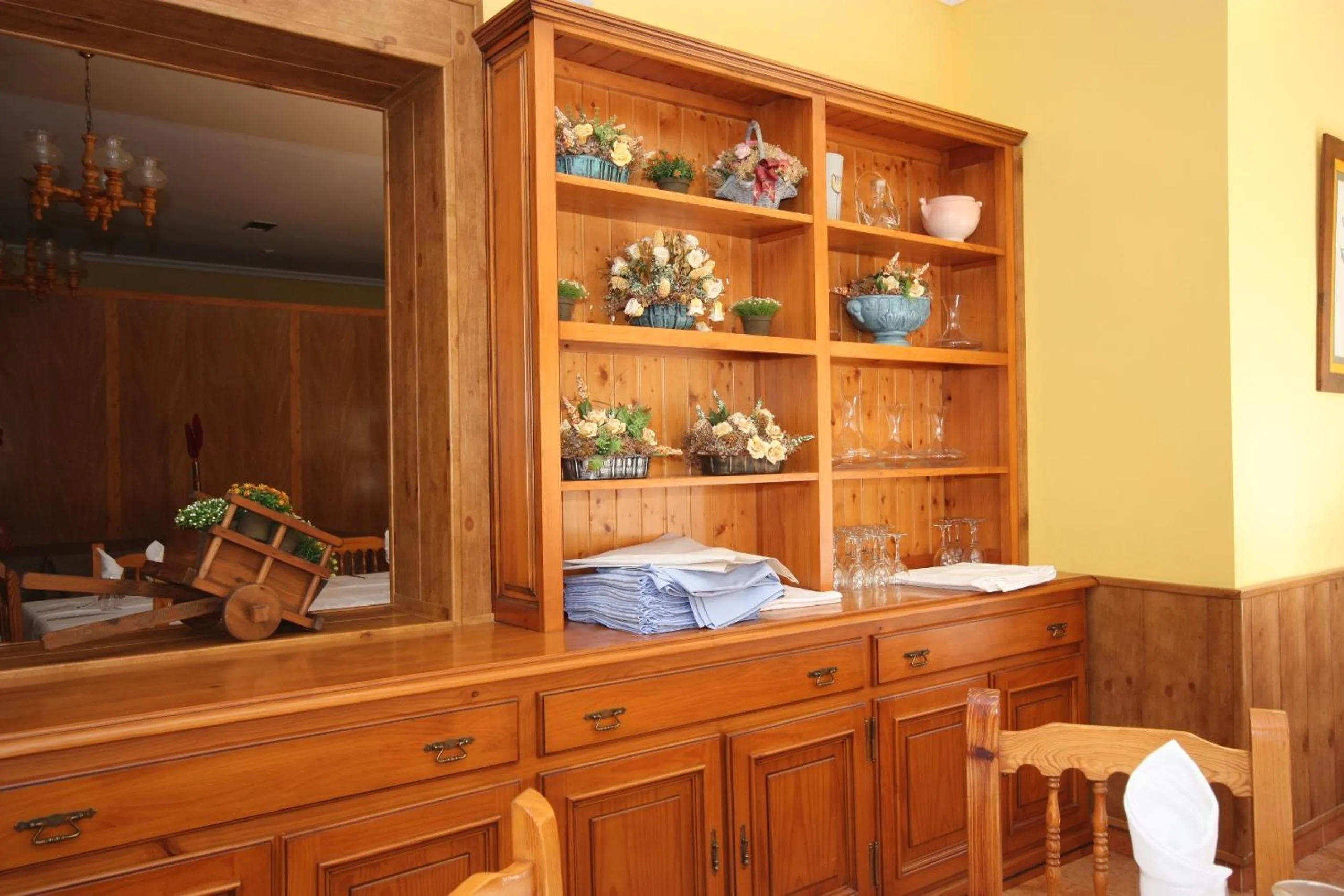 Restaurant/places to eat in Hotel Rural Montaña de Cazorla