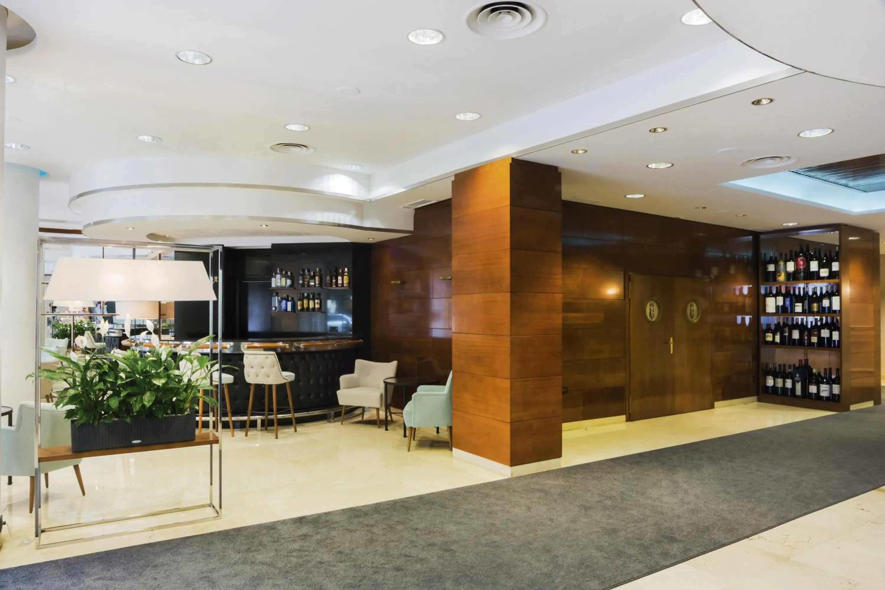 Spring in Hotel Gran Via