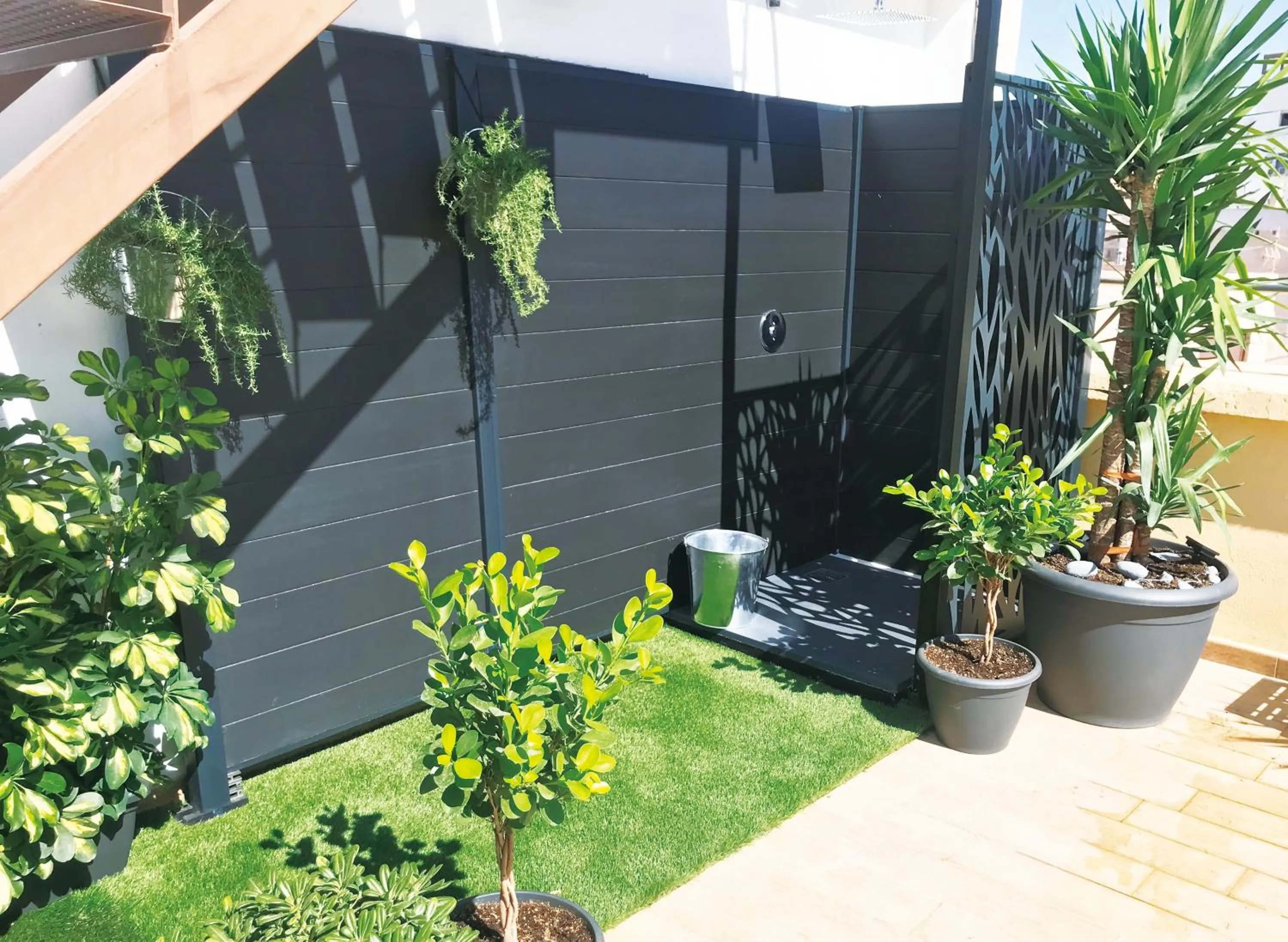 Shower in Hotel Costasol