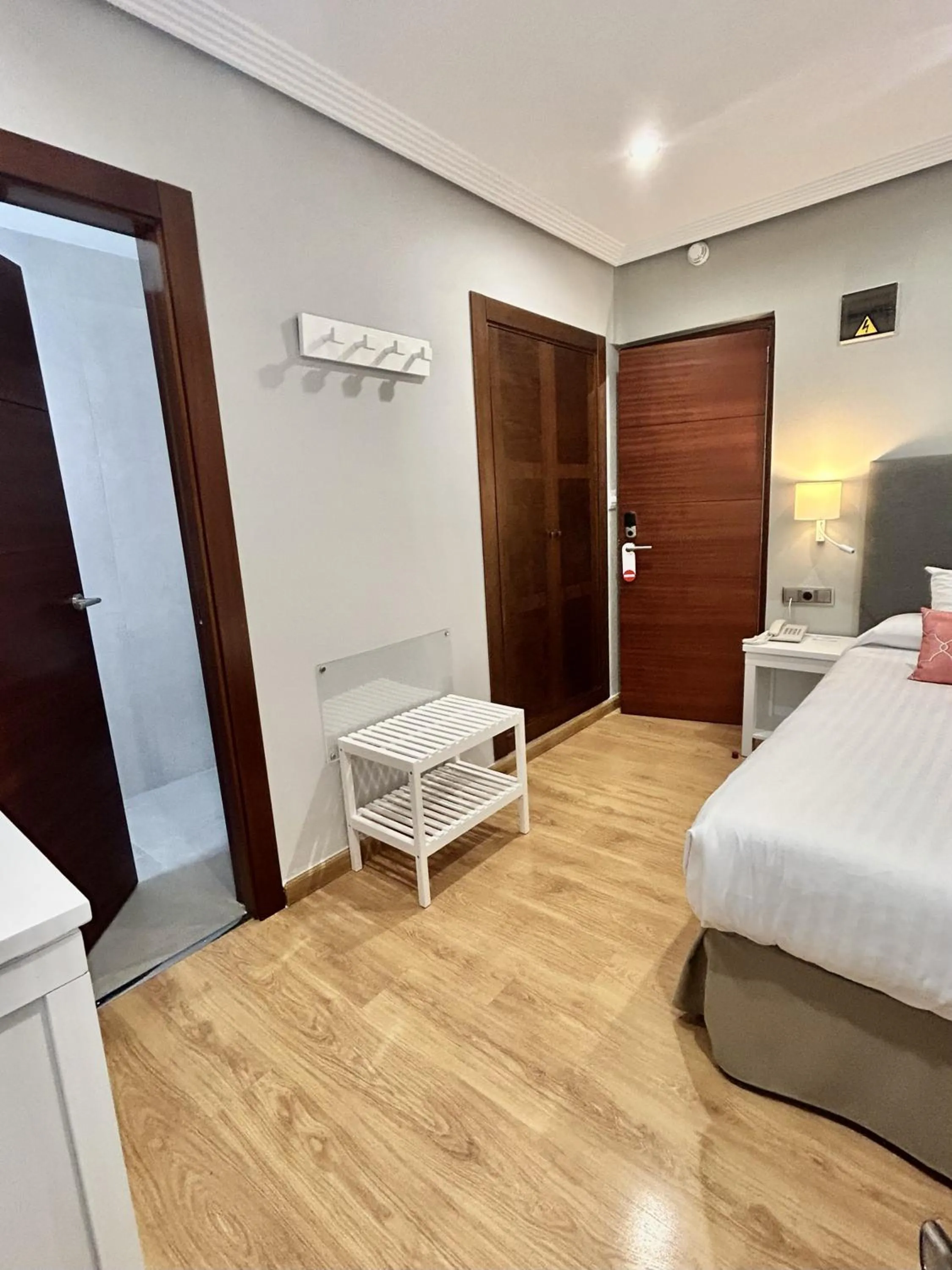 Photo of the whole room, Bed in Hotel Costasol