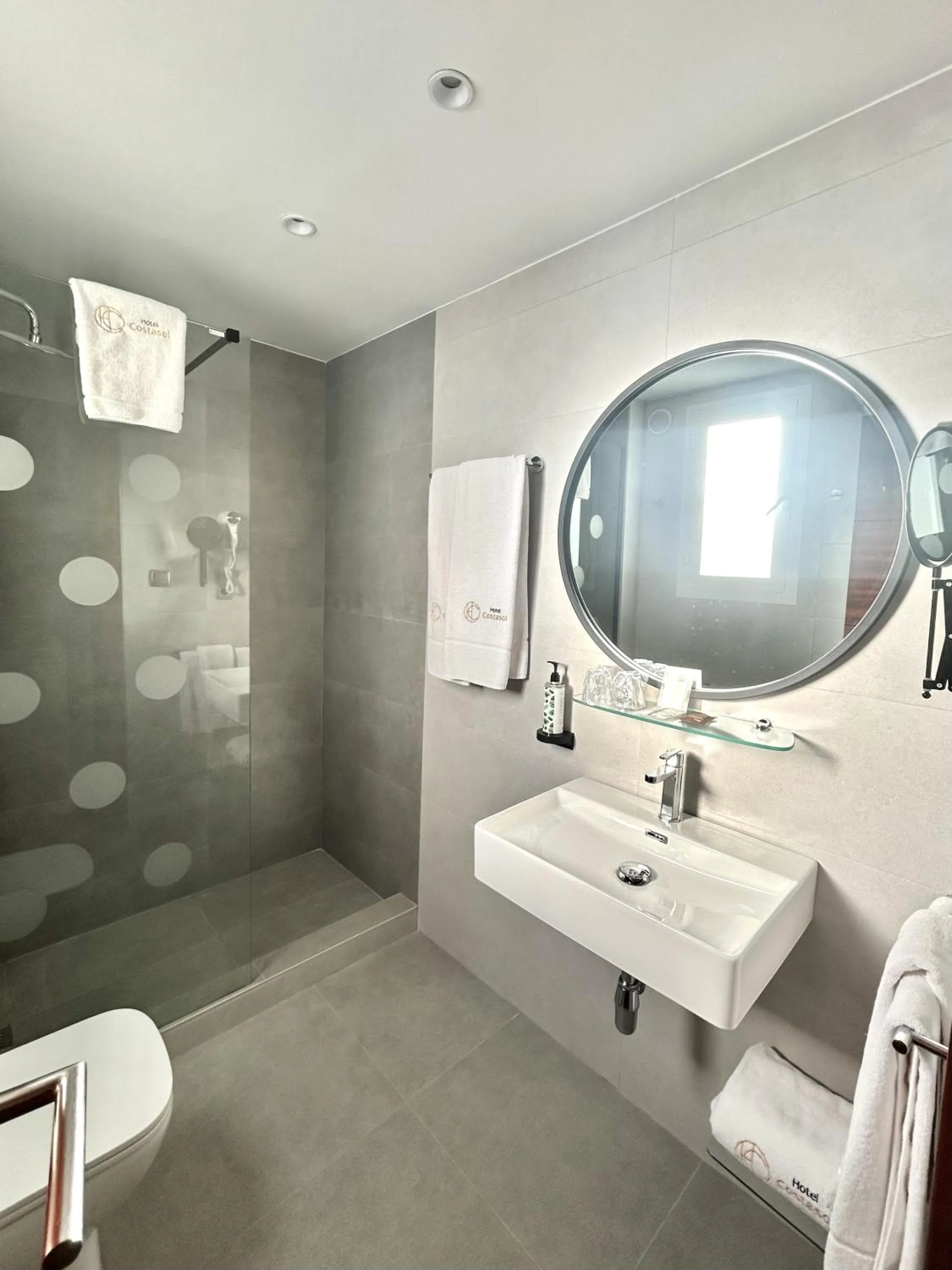 Bathroom in Hotel Costasol