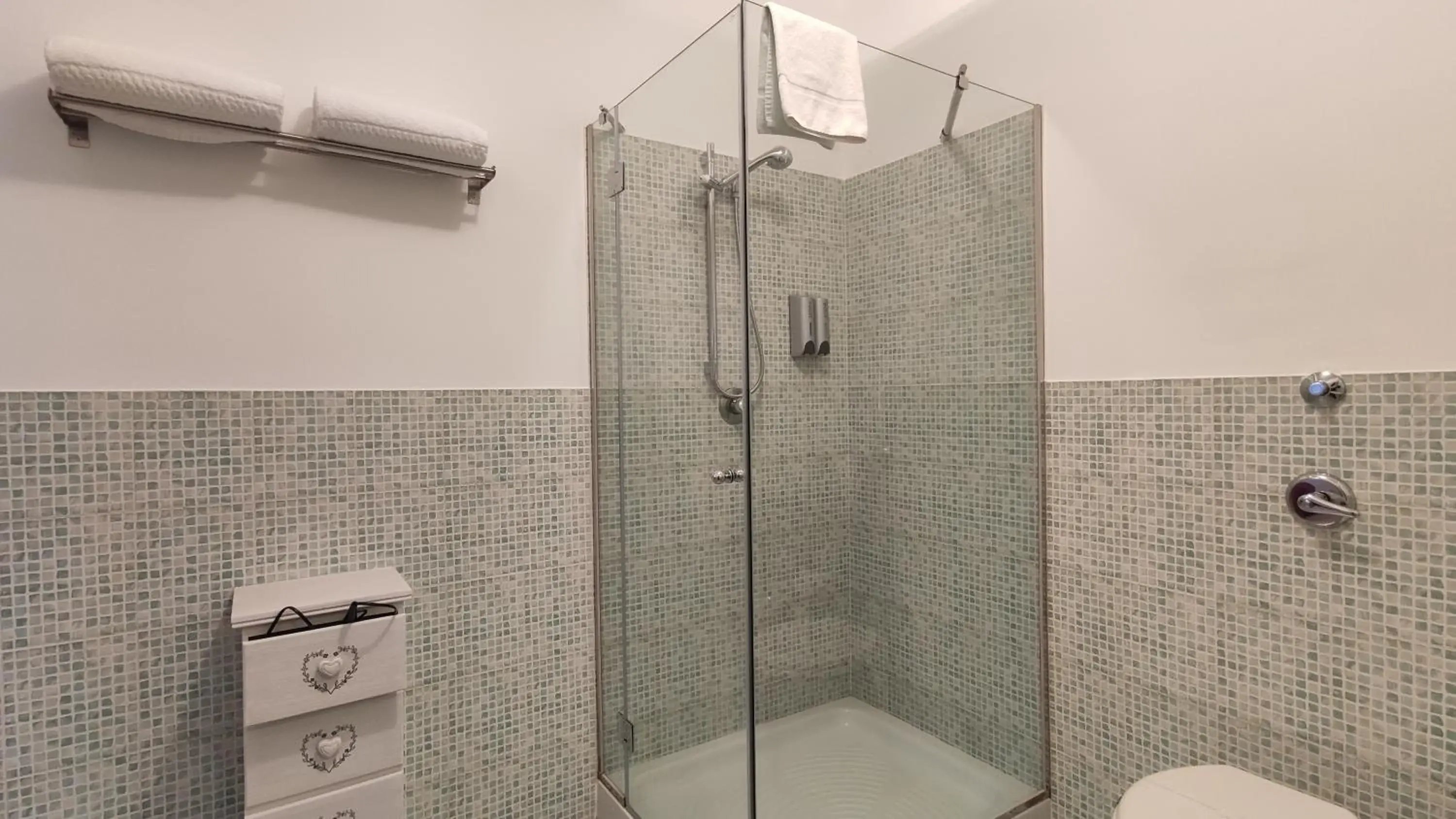 Double or Twin Room in Borgo Pida Double or Twin Room in Borgo Pida