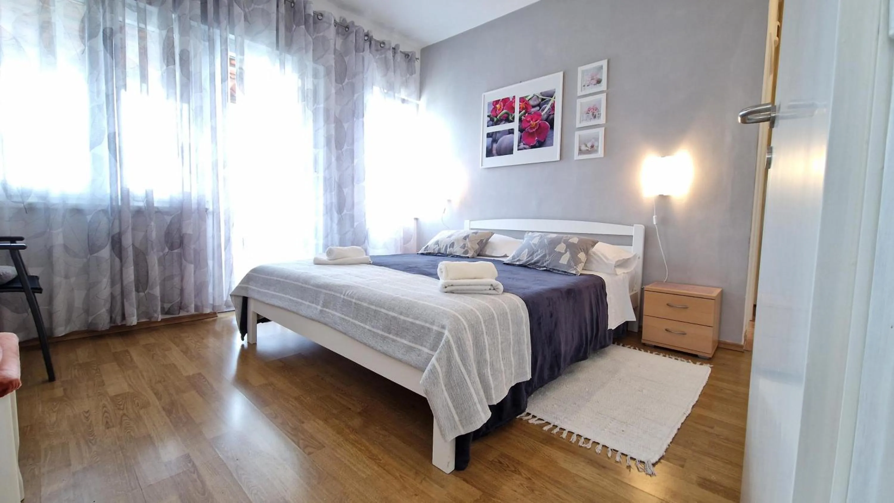 Bedroom, Bed in Apartments Godena