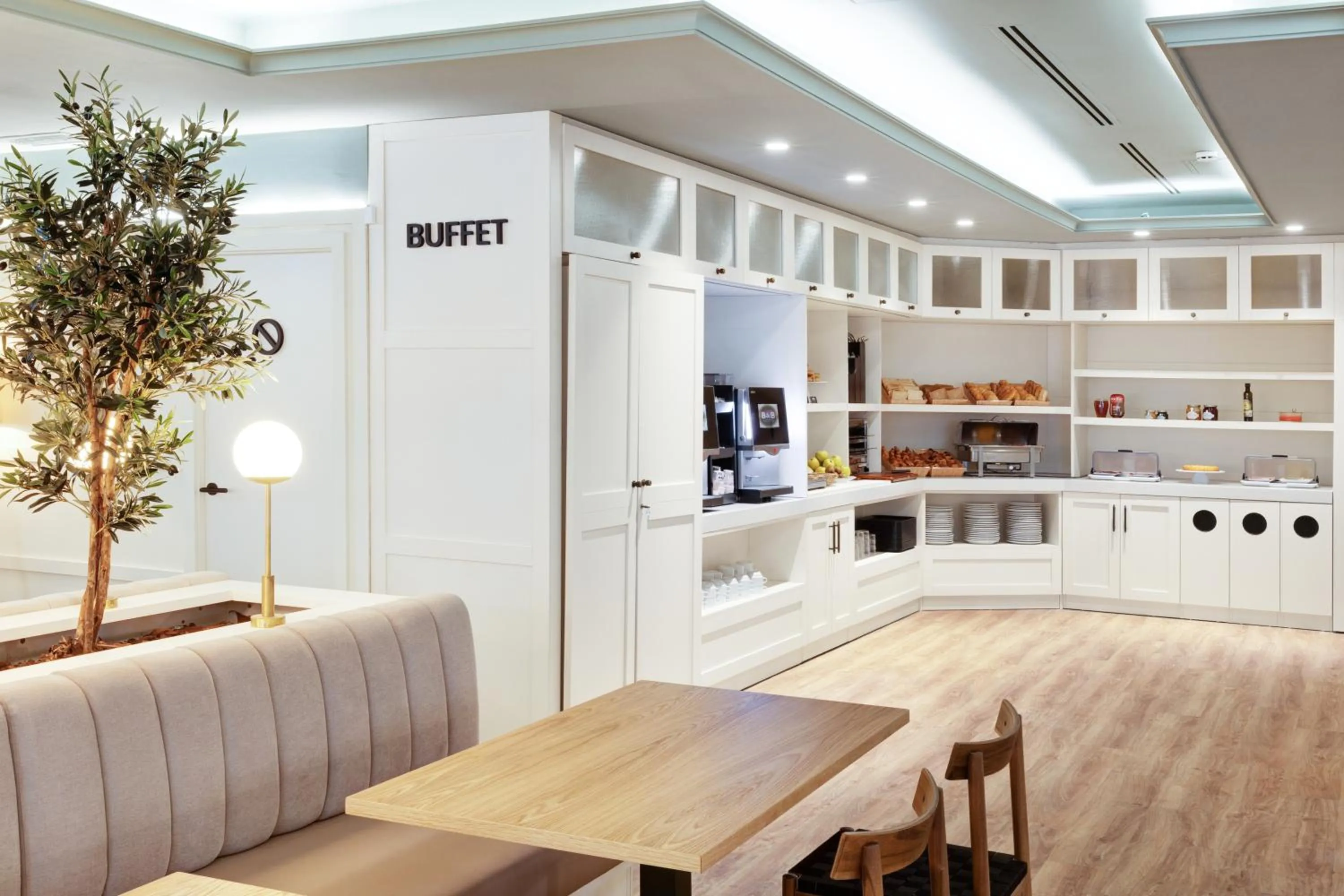 B&B HOTEL Zaragoza Royal