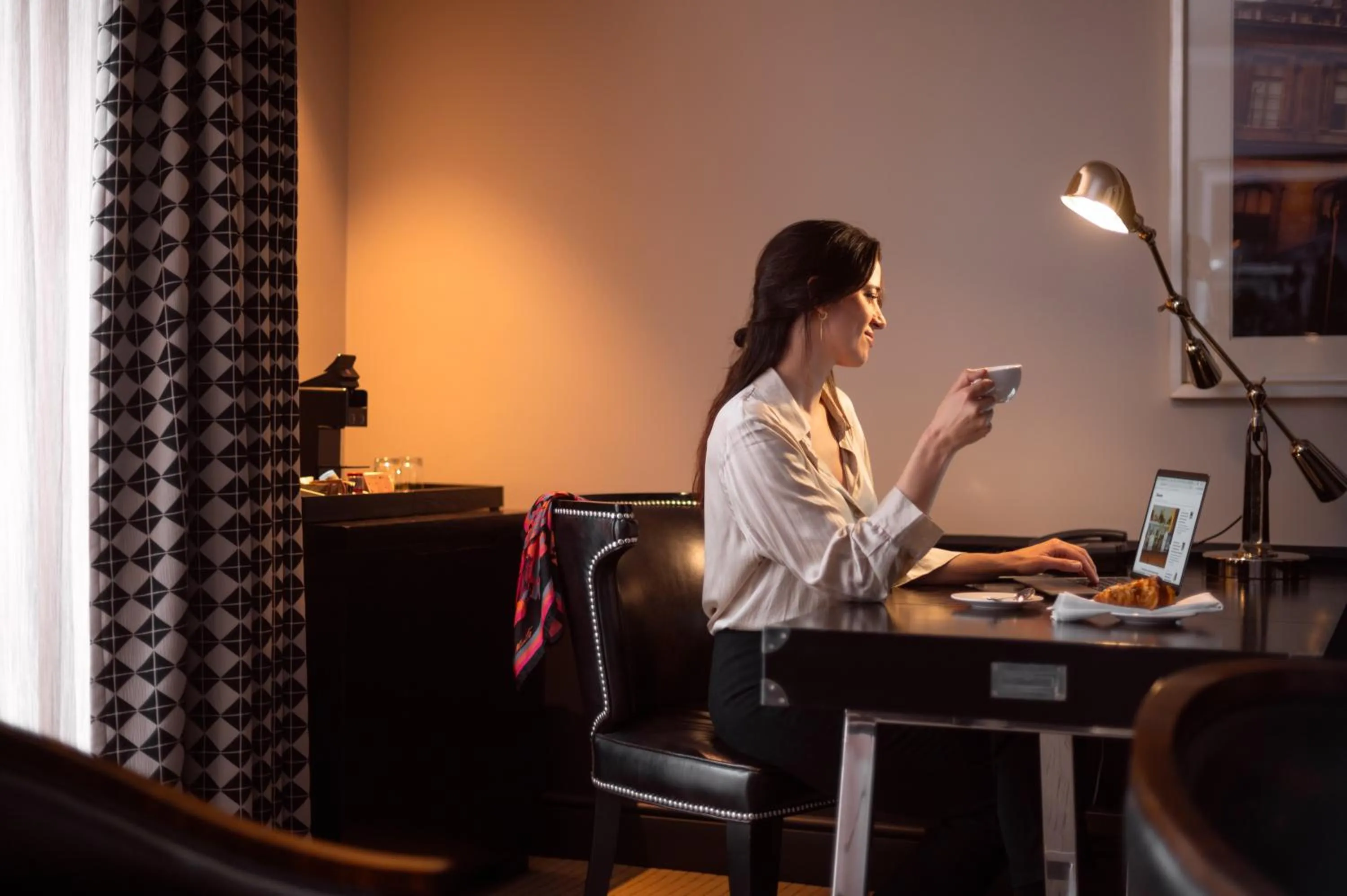 Seating area in The Singular Santiago