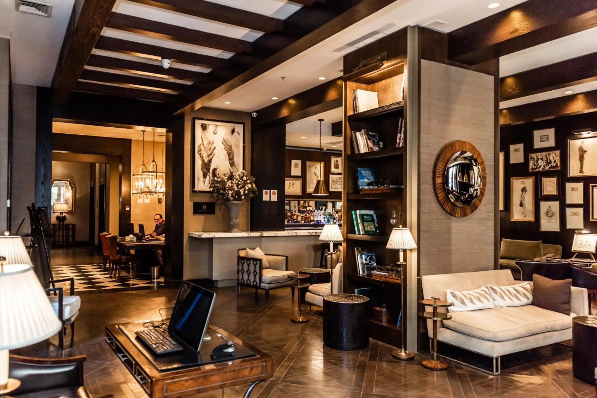 Lobby or reception in The Singular Santiago