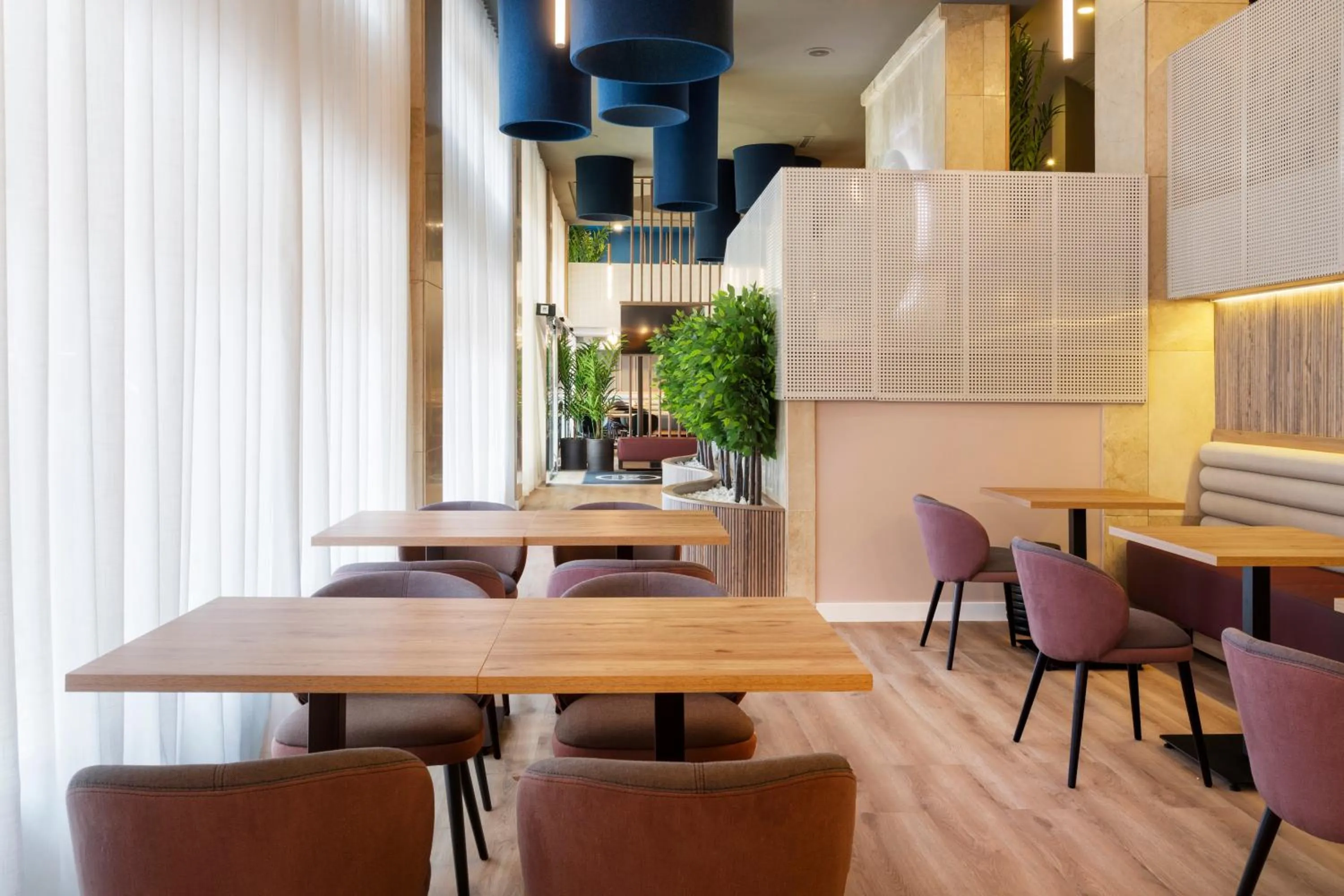 Seating area in B&B HOTEL Cartagena Cartagonova