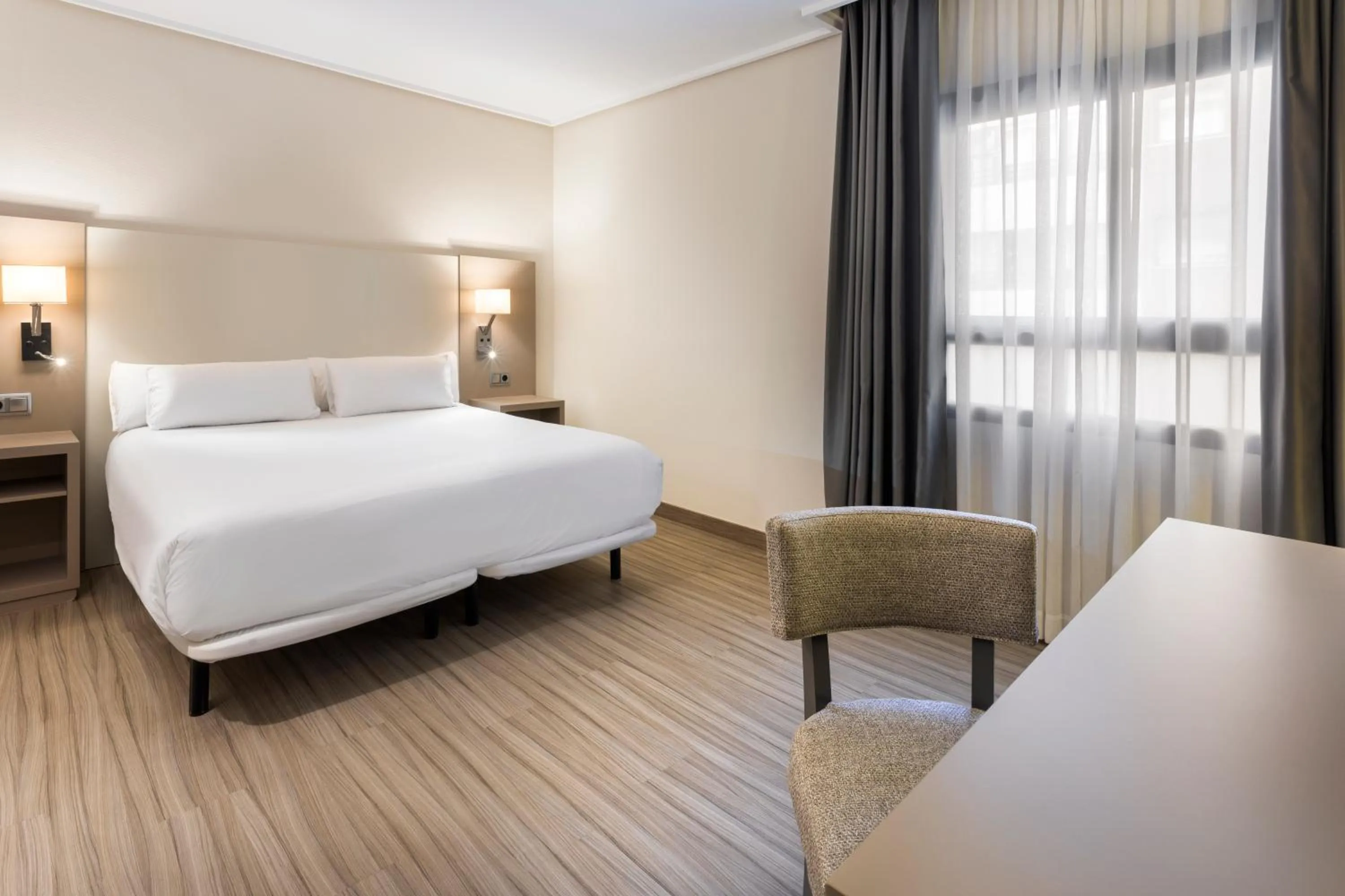 Bed in B&B HOTEL Cartagena Cartagonova