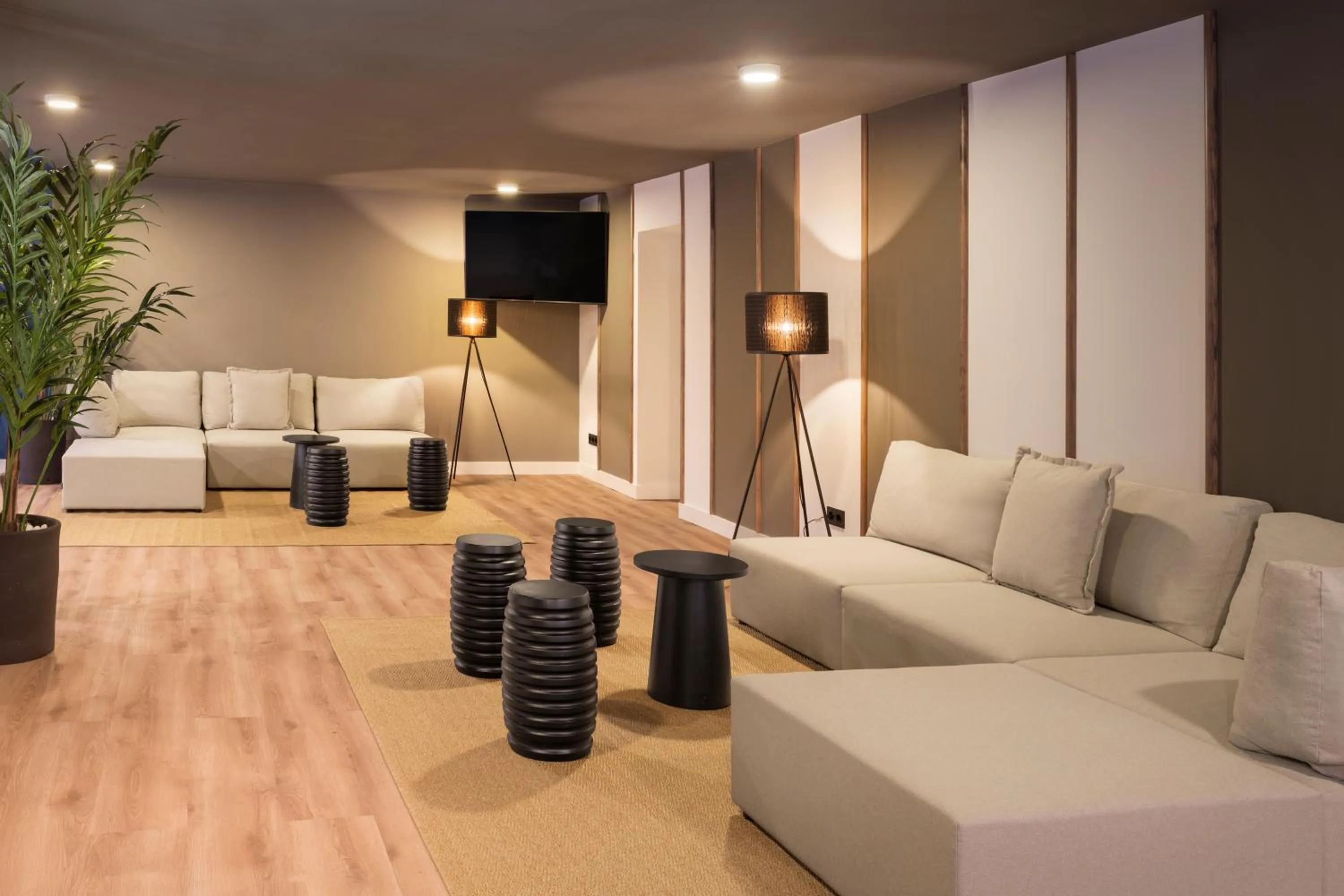 TV and multimedia in B&B HOTEL Cartagena Cartagonova